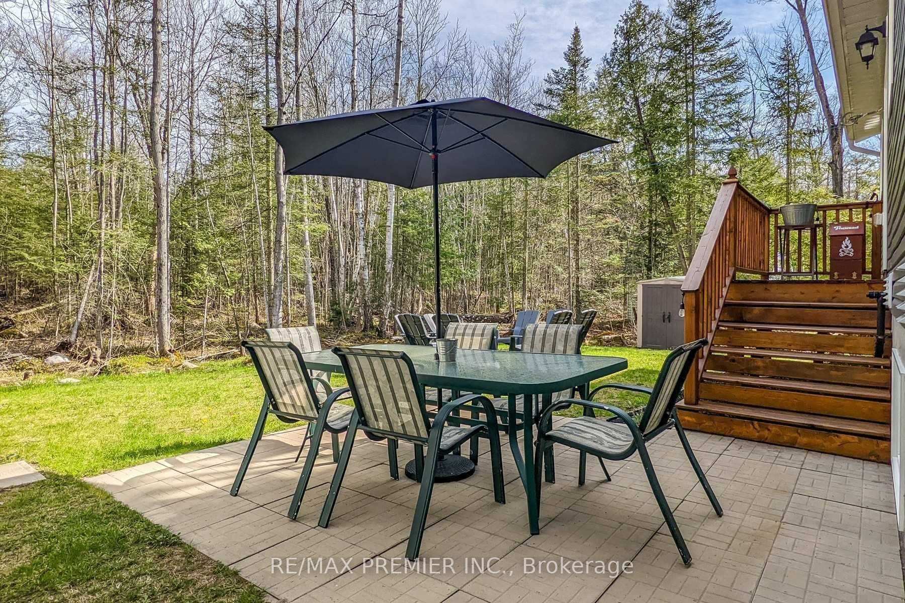 Photo 6 of 2288 Champlain Road, Tiny, Rural Tiny — HOMEH