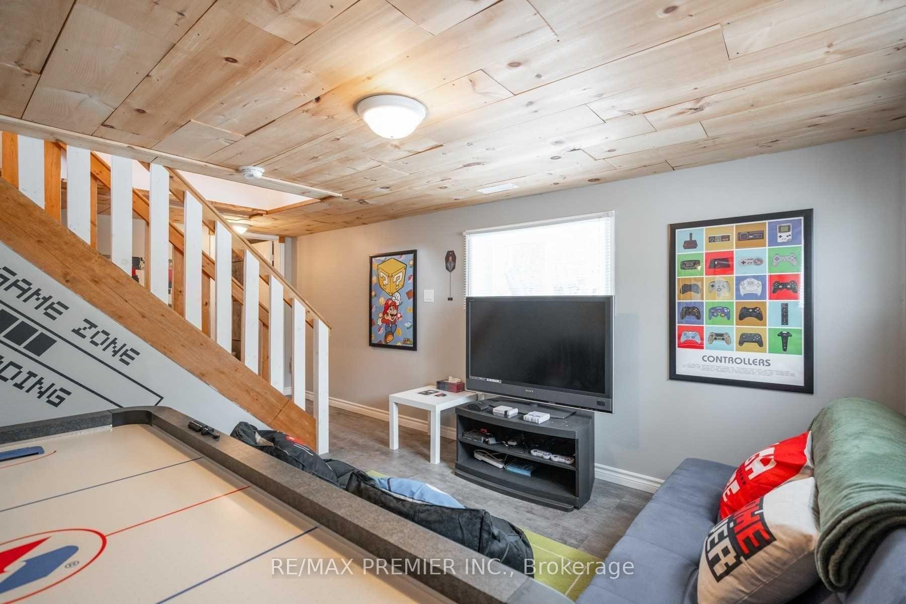 Photo 25 of 2288 Champlain Road, Tiny, Rural Tiny — HOMEH