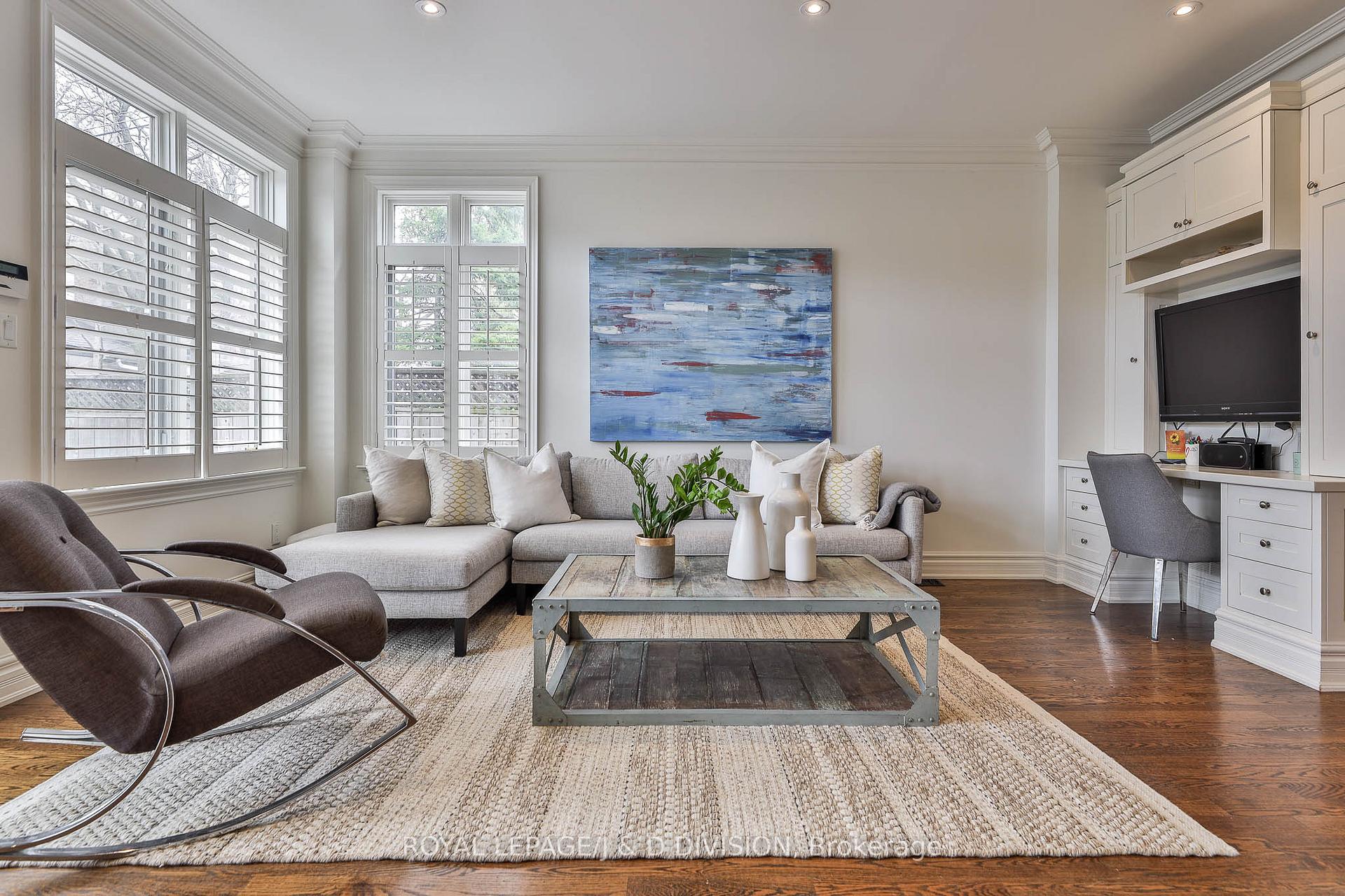 Photo 16 of 84 Donegall Drive, Toronto, Leaside — HOMEH