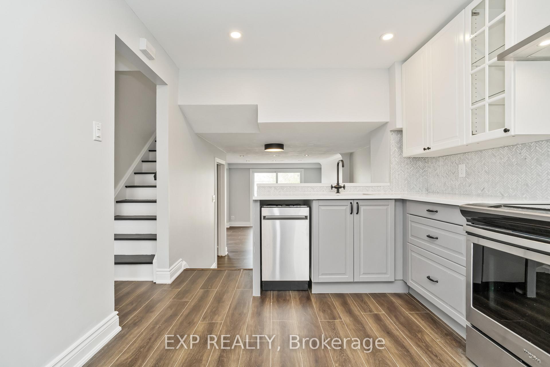 Photo 7 of 52 Downsview Crescent, Ottawa, Tanglewood — HOMEH