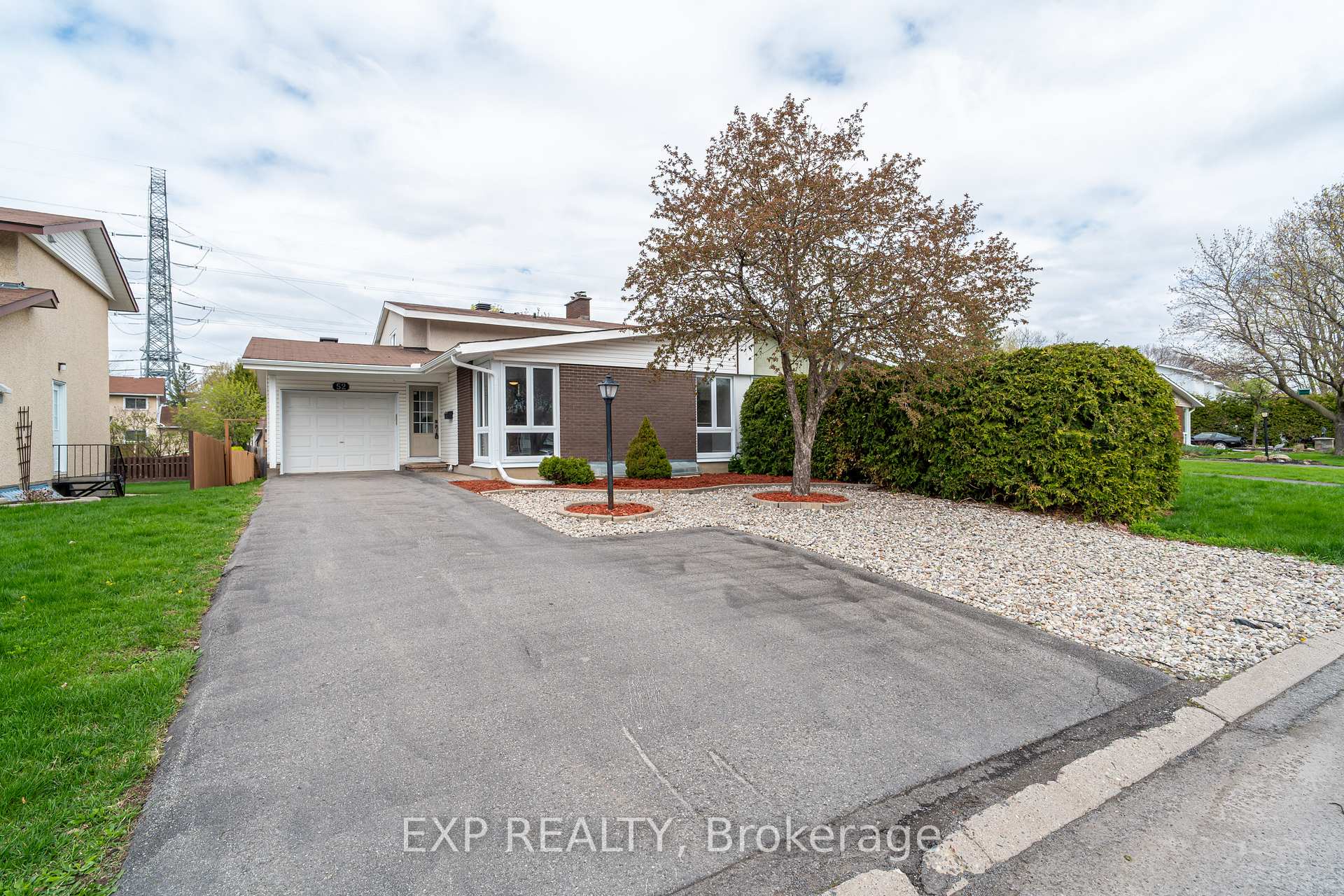 Photo 38 of 52 Downsview Crescent, Ottawa, Tanglewood — HOMEH
