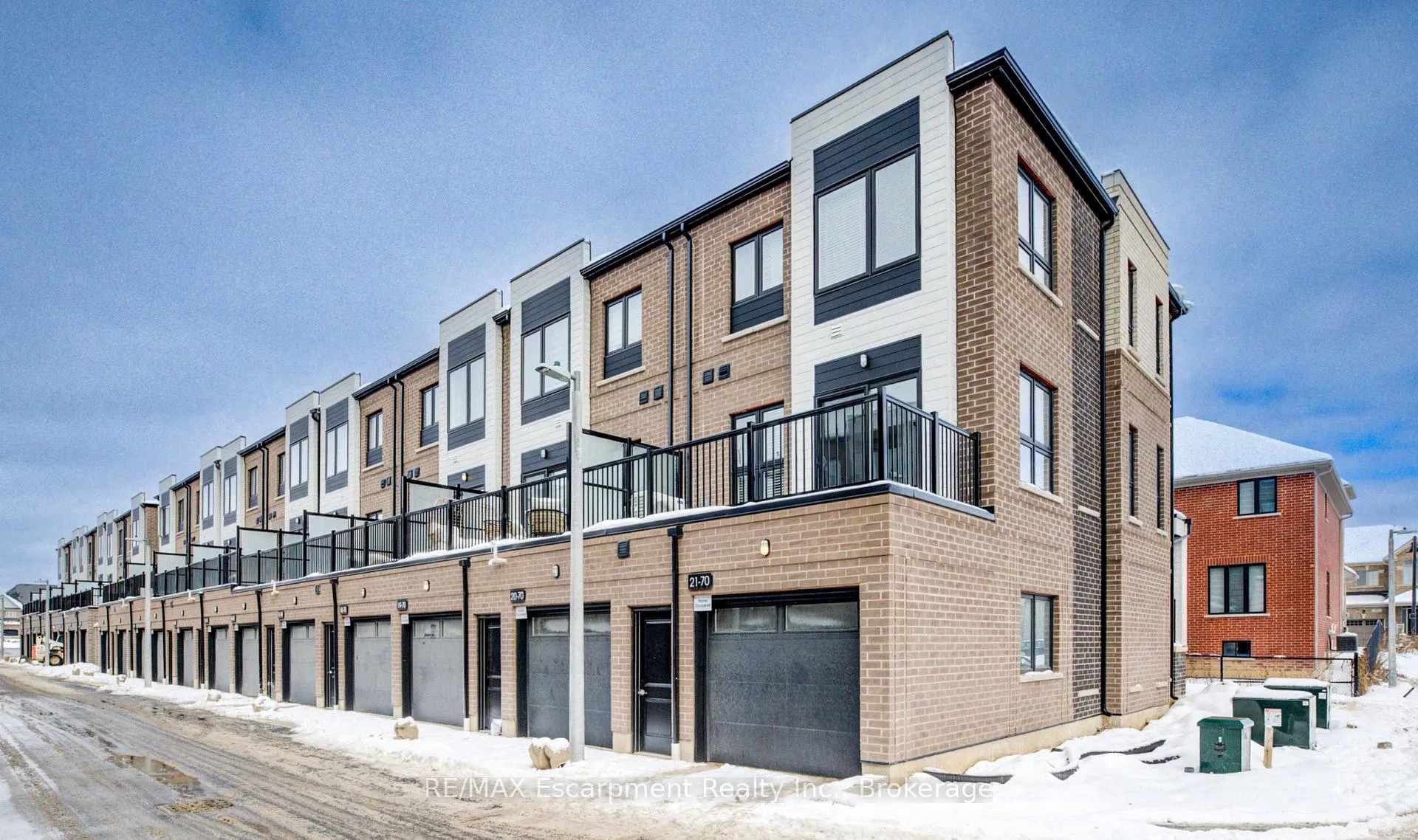 Photo 1 of Unit 21, 70 Kenesky Drive N, Hamilton, Waterdown — HOMEH
