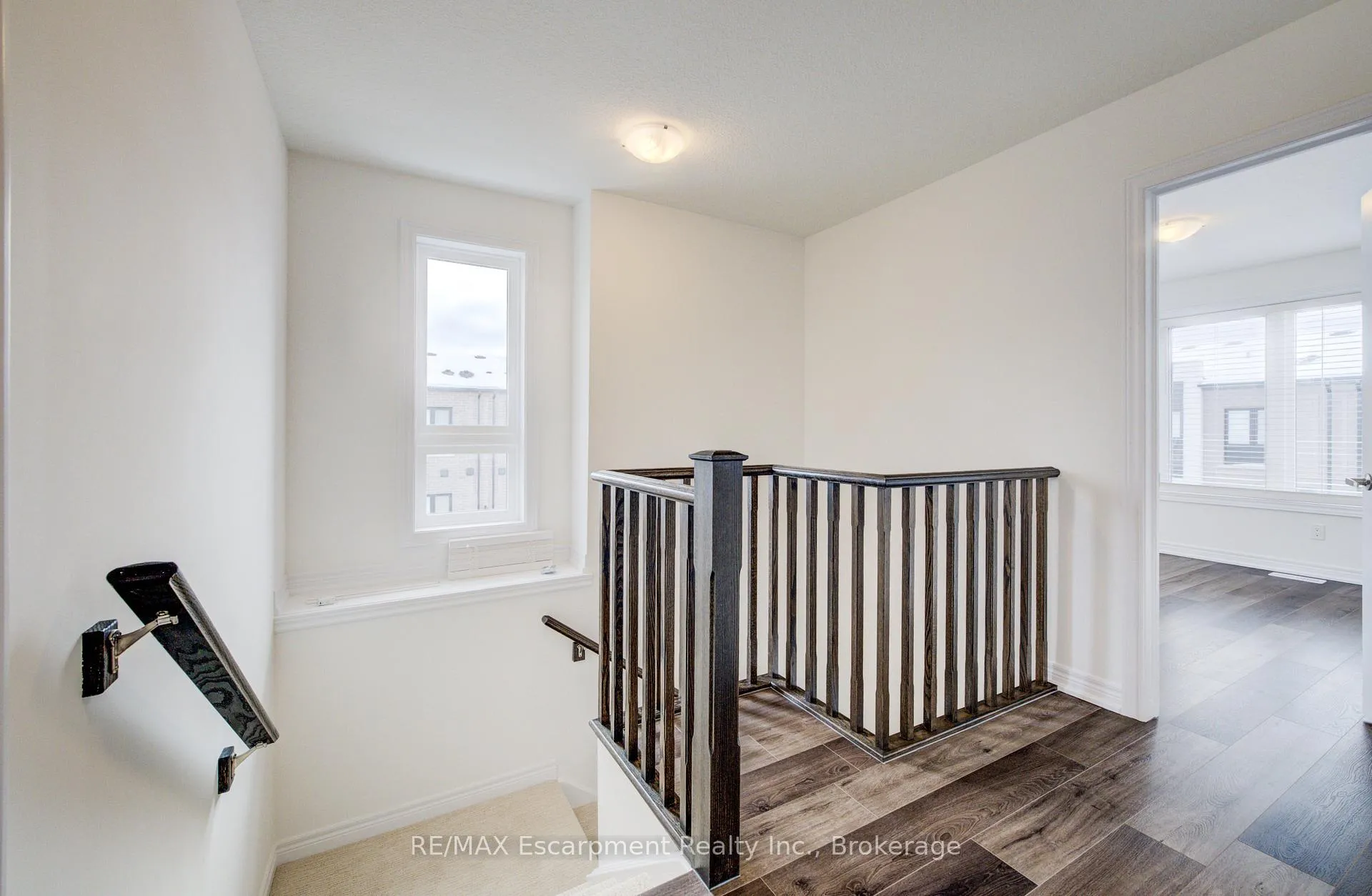 Photo 16 of Unit 21, 70 Kenesky Drive N, Hamilton, Waterdown — HOMEH