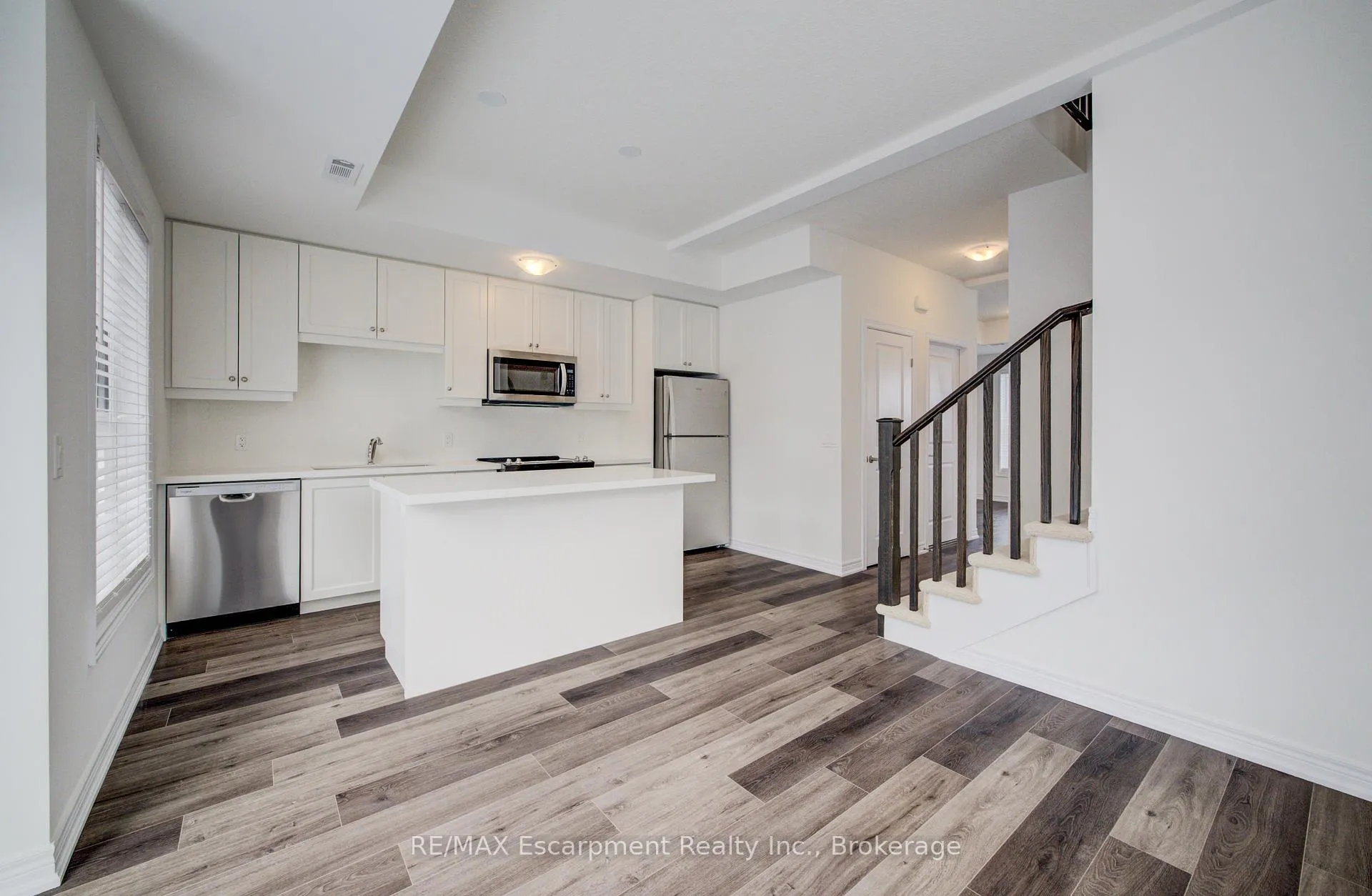 Photo 17 of Unit 21, 70 Kenesky Drive N, Hamilton, Waterdown — HOMEH