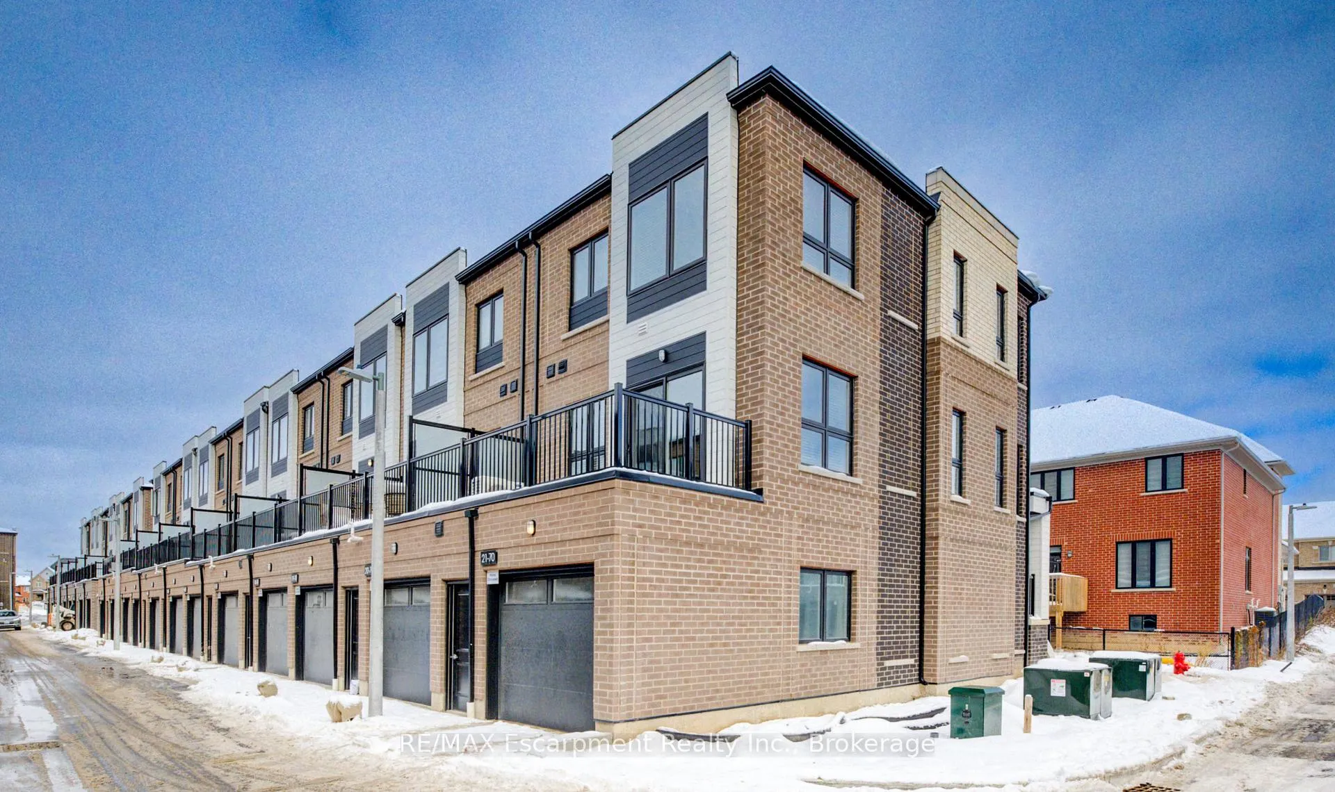 Photo 36 of Unit 21, 70 Kenesky Drive N, Hamilton, Waterdown — HOMEH