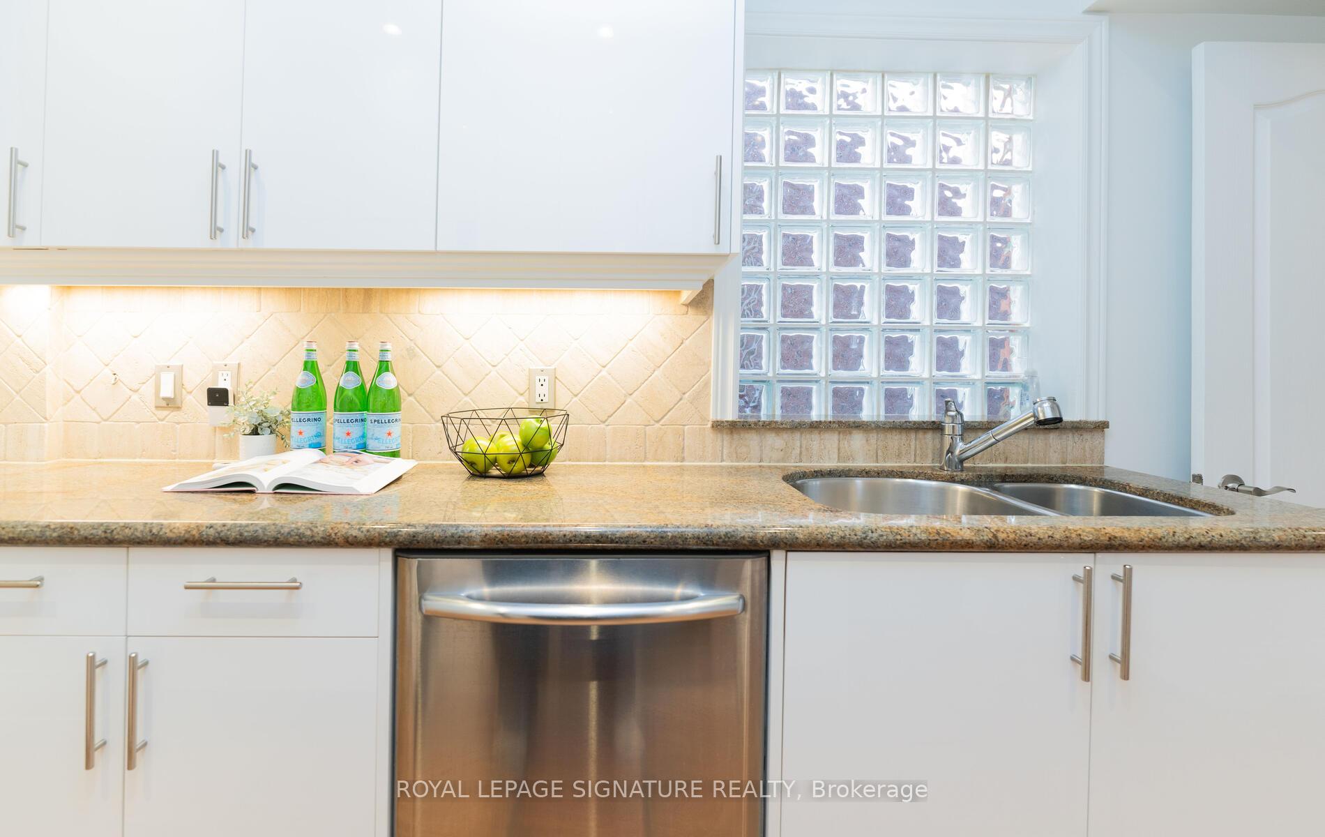 Photo 20 of 174 Woburn Avenue, Toronto, Lawrence Park North — HOMEH