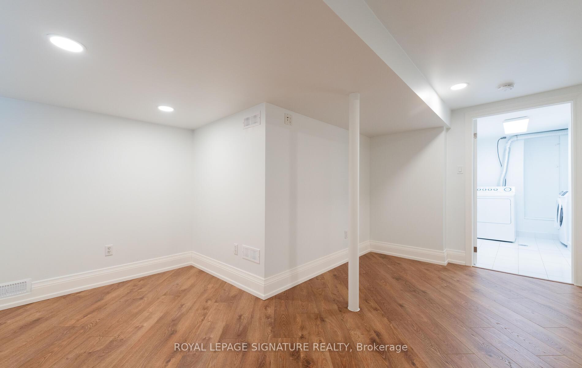 Photo 42 of 174 Woburn Avenue, Toronto, Lawrence Park North — HOMEH