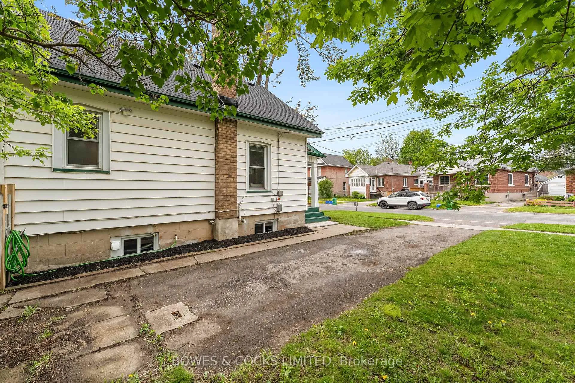 Photo 4 of 283 Lake Street, Peterborough, Town Ward 3 — HOMEH