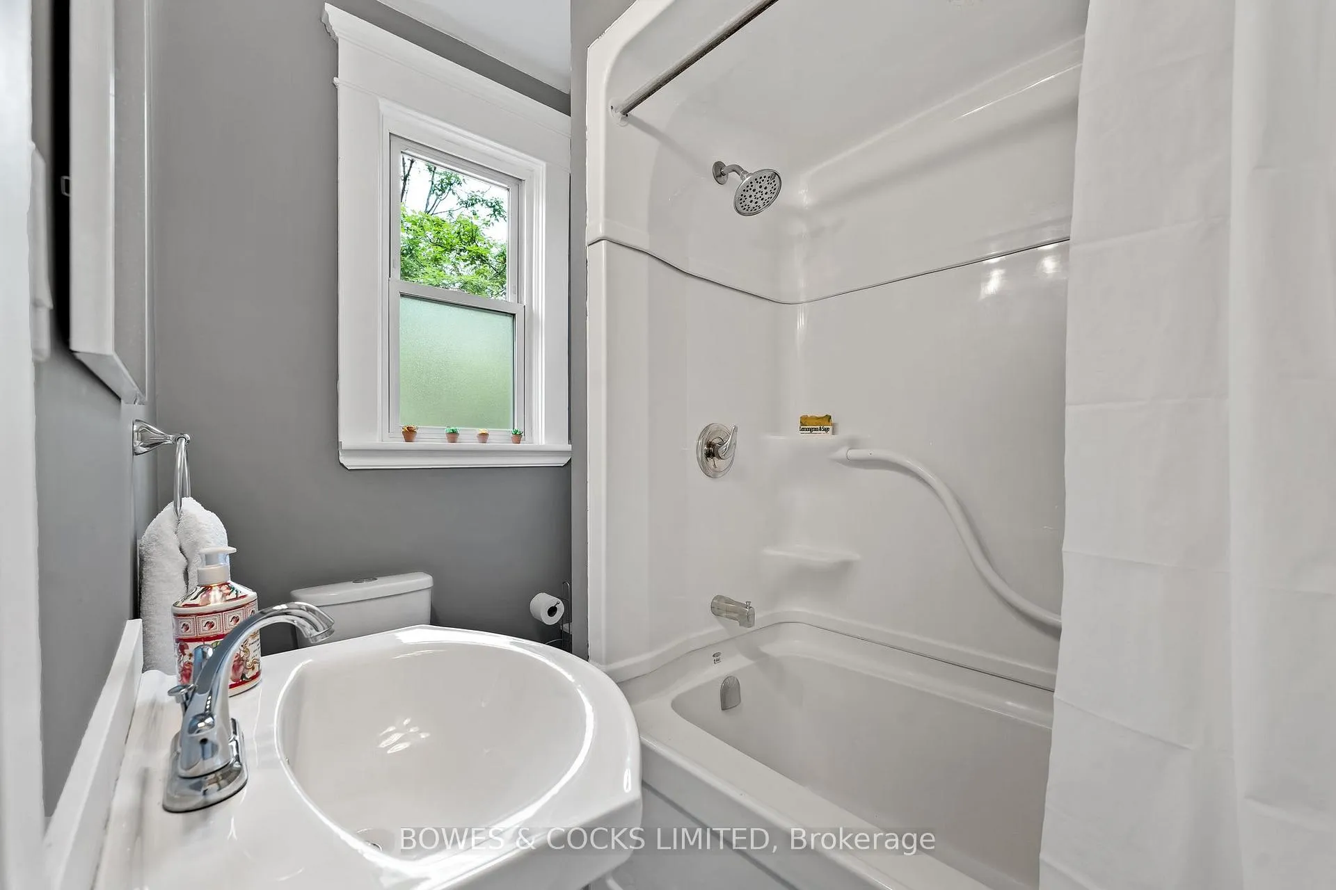 Photo 20 of 283 Lake Street, Peterborough, Town Ward 3 — HOMEH