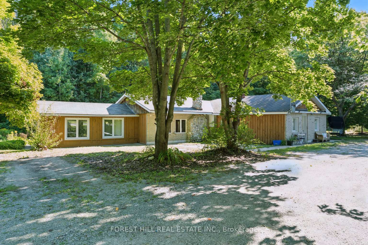 Photo 1 of 590 Lafontaine Road E, Tiny, Rural Tiny — HOMEH