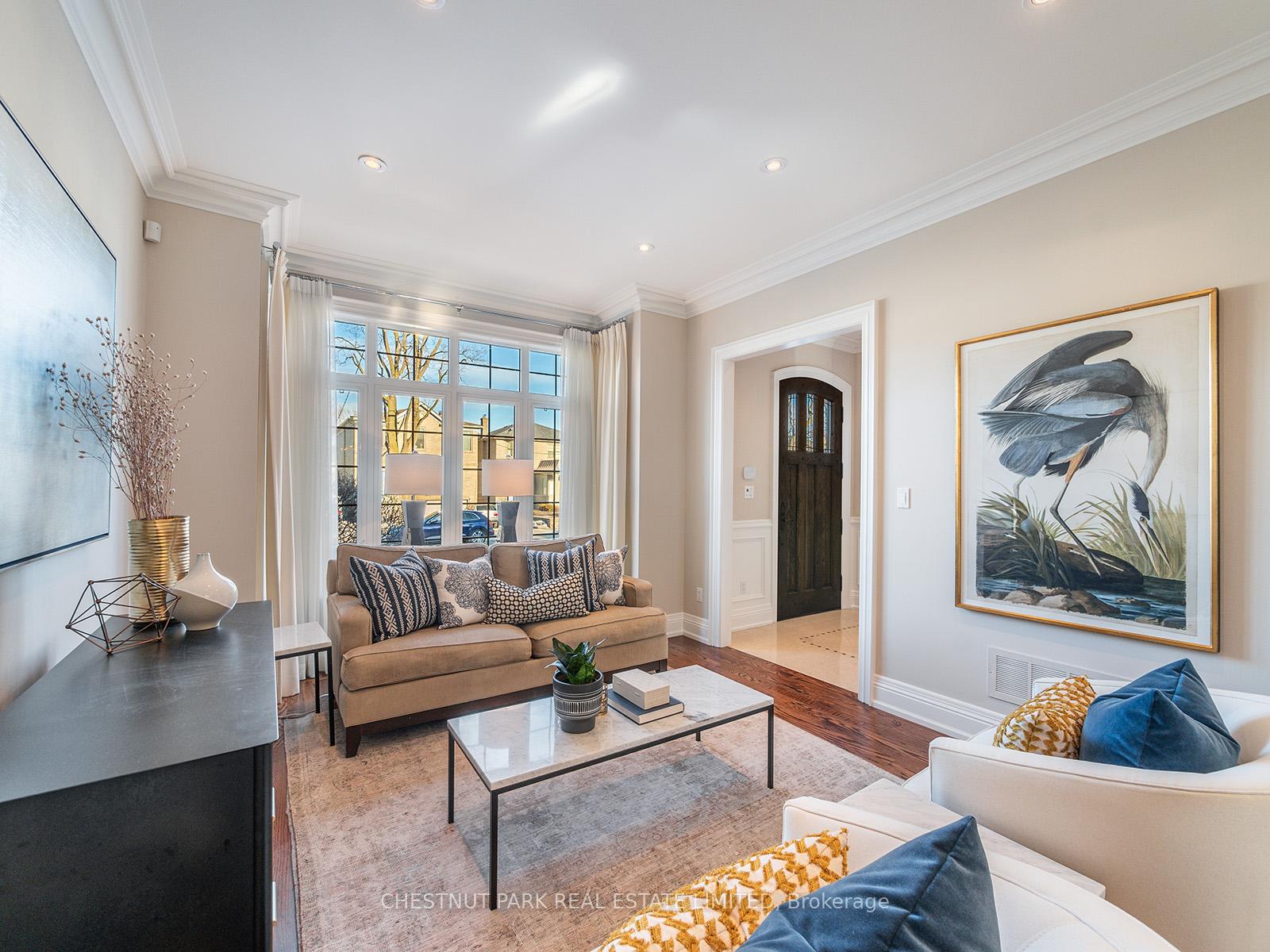 Photo 15 of 252 Sutherland Drive, Toronto, Leaside — HOMEH
