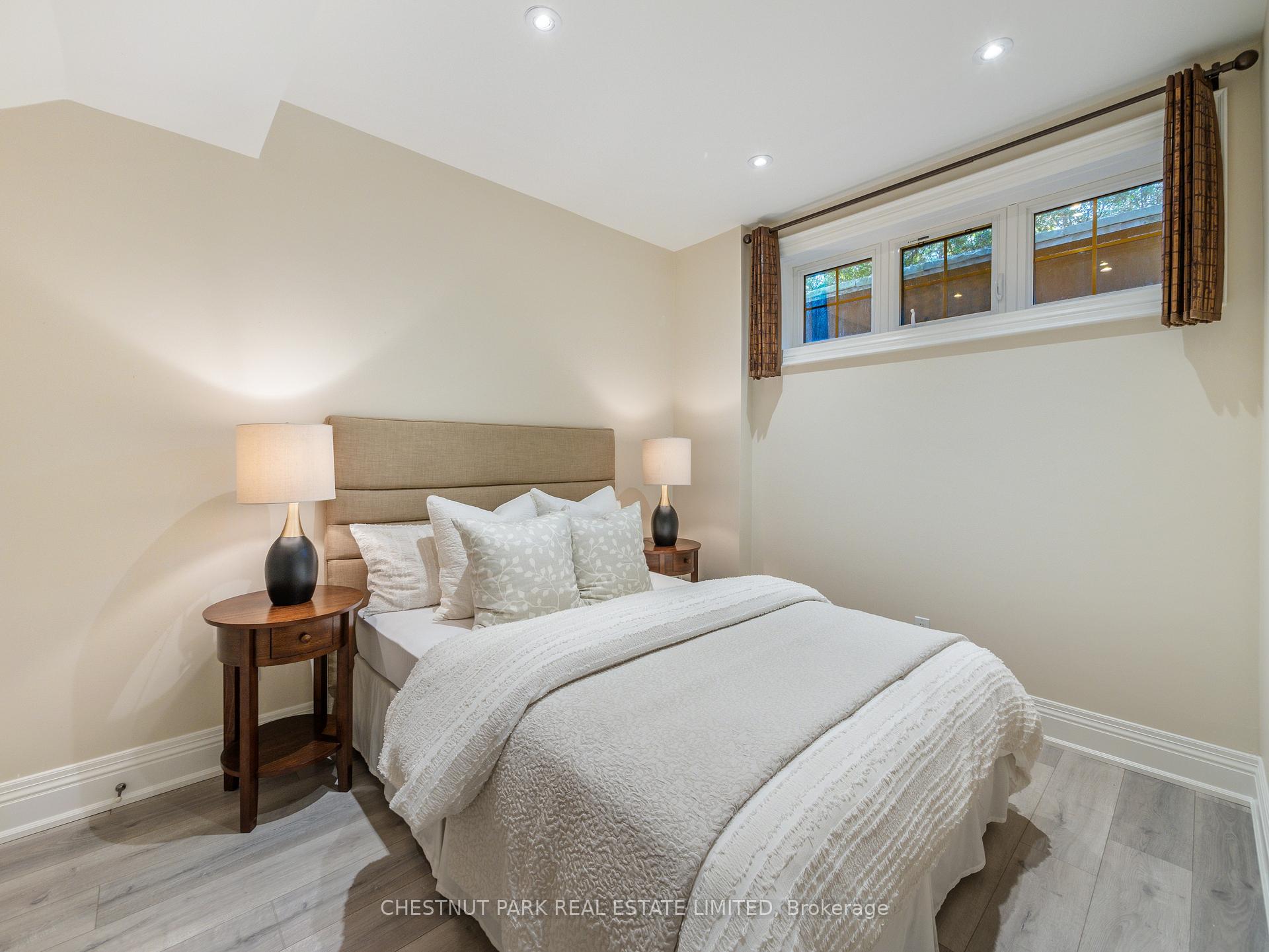 Photo 31 of 252 Sutherland Drive, Toronto, Leaside — HOMEH