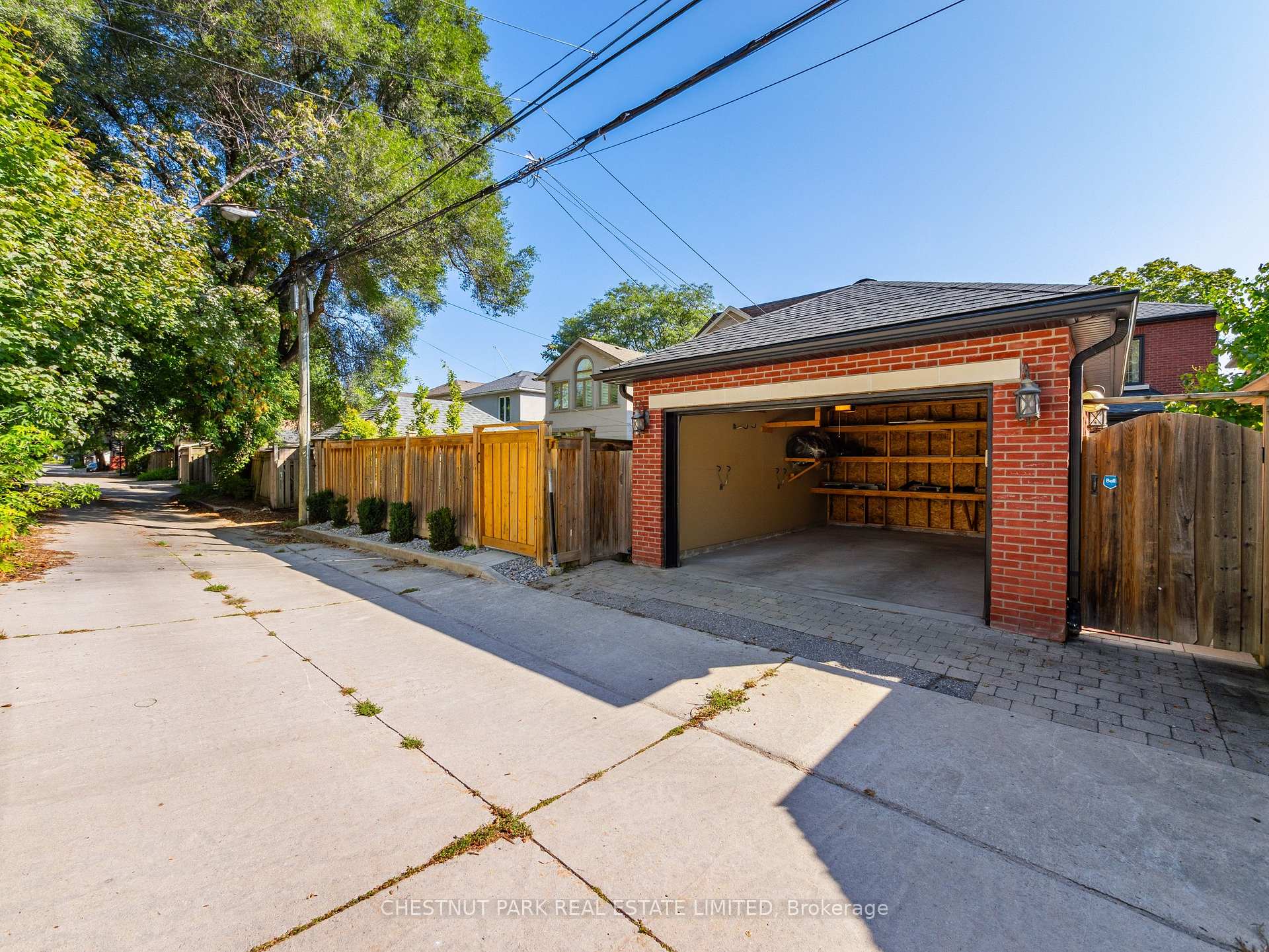 Photo 38 of 252 Sutherland Drive, Toronto, Leaside — HOMEH