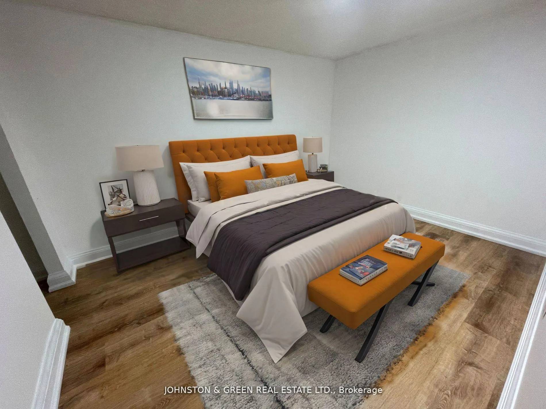Photo 4 of 980 Coxwell Avenue, Toronto, East York — HOMEH