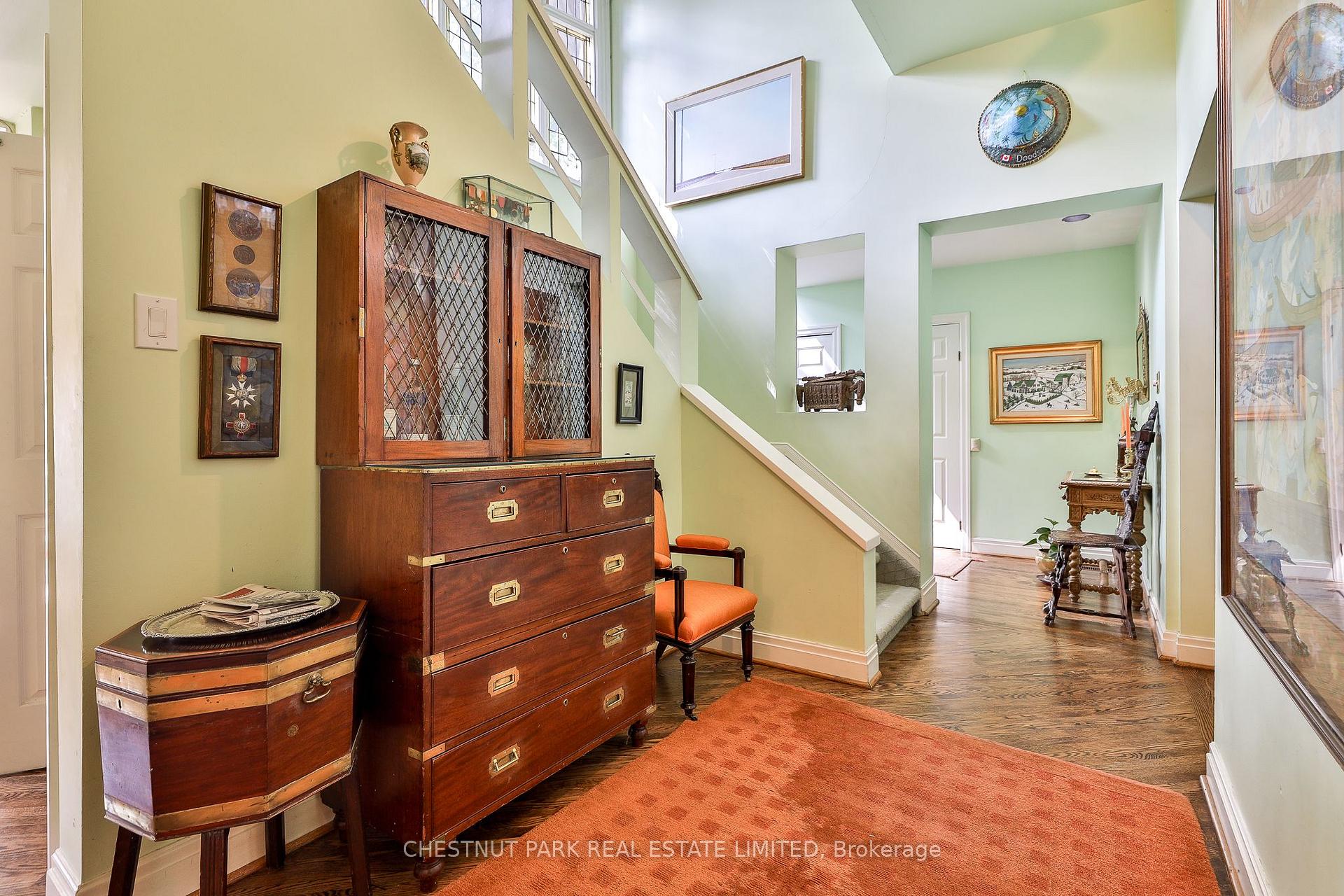 Photo 7 of 10 Maple Avenue, Toronto, Rosedale-Moore Park — HOMEH