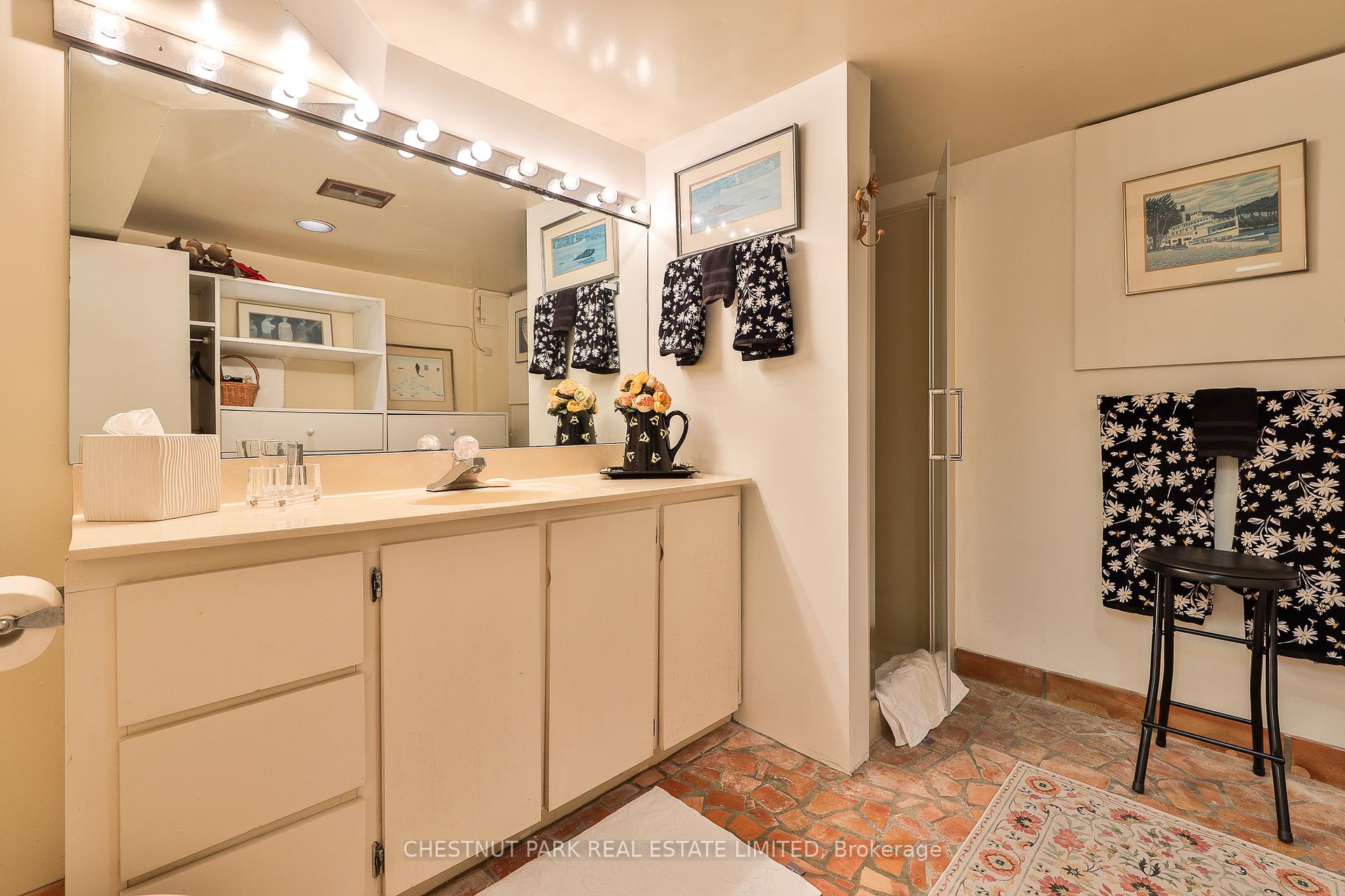 Photo 32 of 10 Maple Avenue, Toronto, Rosedale-Moore Park — HOMEH
