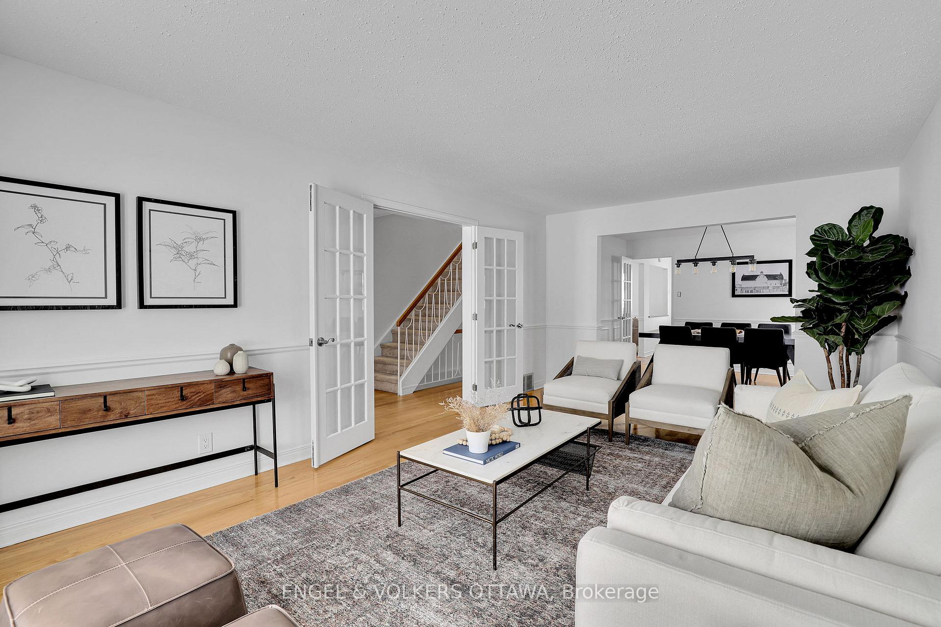 Photo 11 of 57 Medhurst Drive, Ottawa, Tanglewood — HOMEH