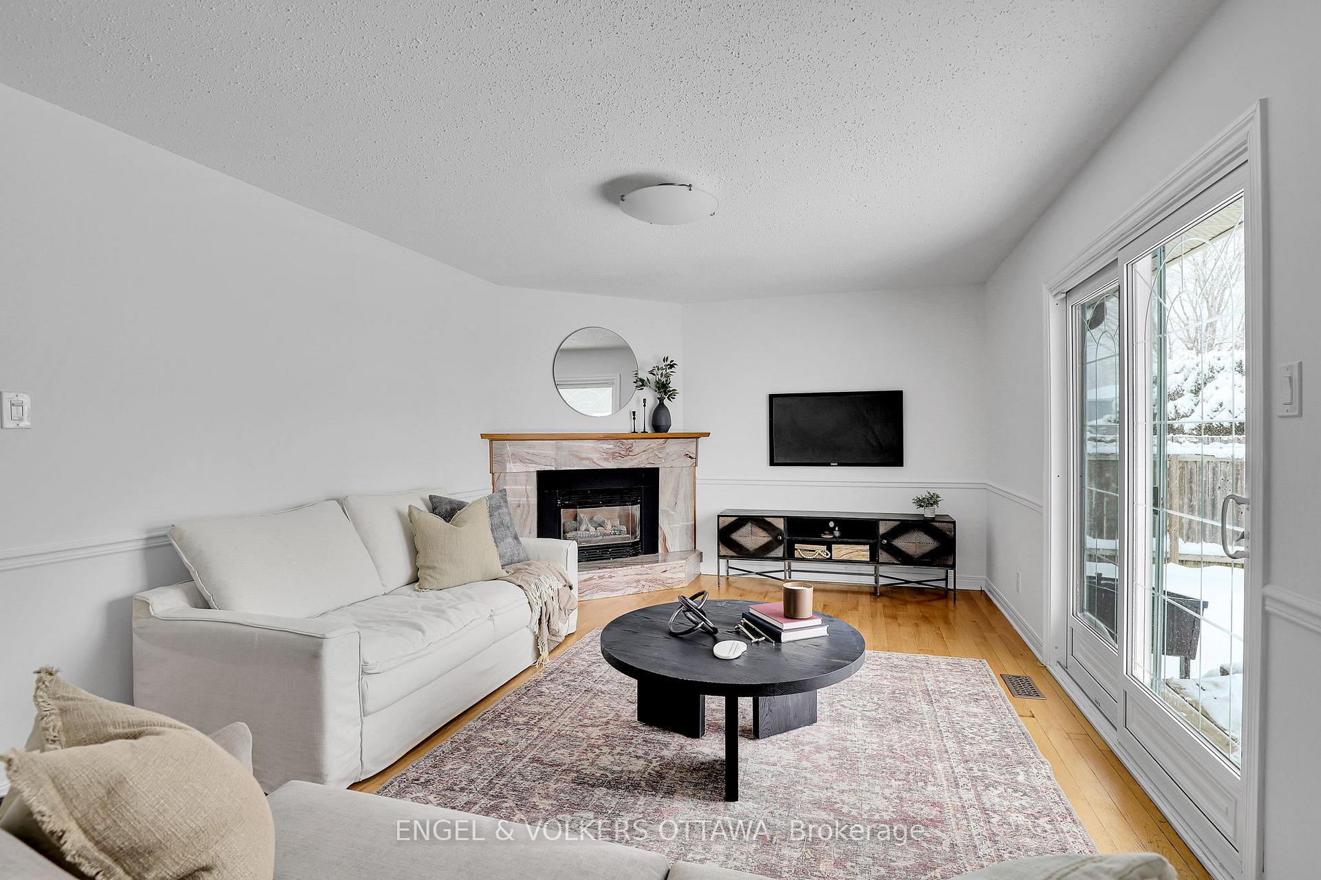 Photo 19 of 57 Medhurst Drive, Ottawa, Tanglewood — HOMEH