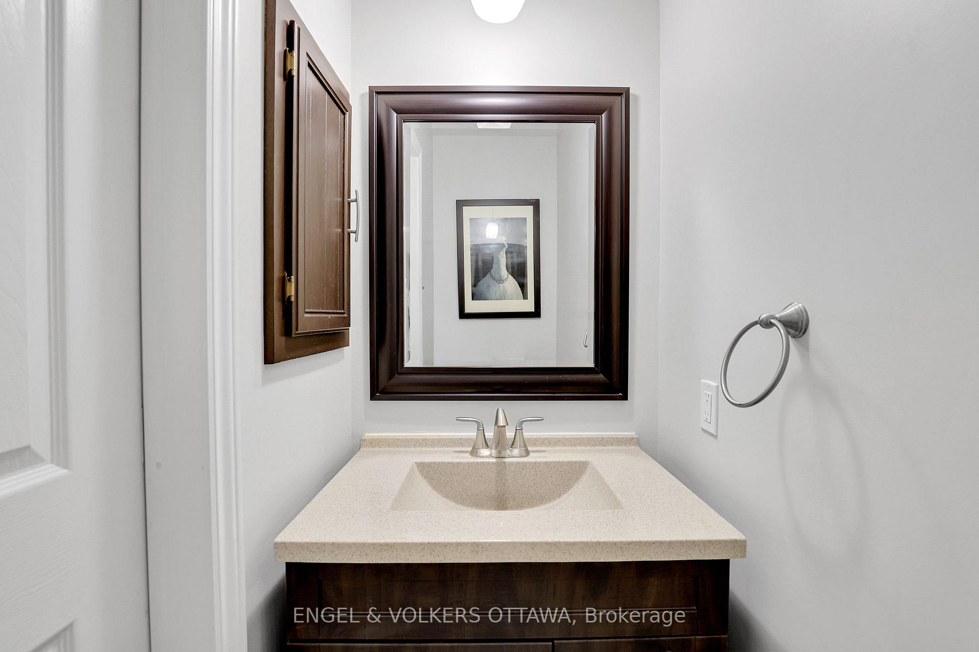 Photo 21 of 57 Medhurst Drive, Ottawa, Tanglewood — HOMEH
