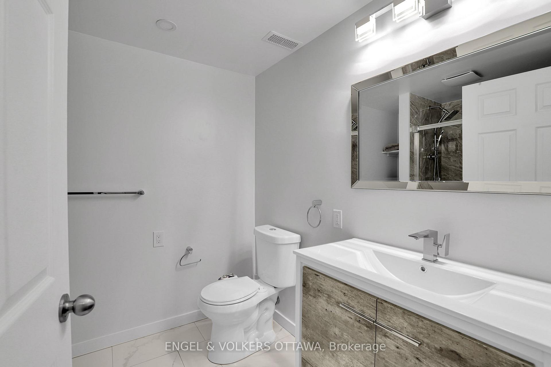 Photo 34 of 57 Medhurst Drive, Ottawa, Tanglewood — HOMEH
