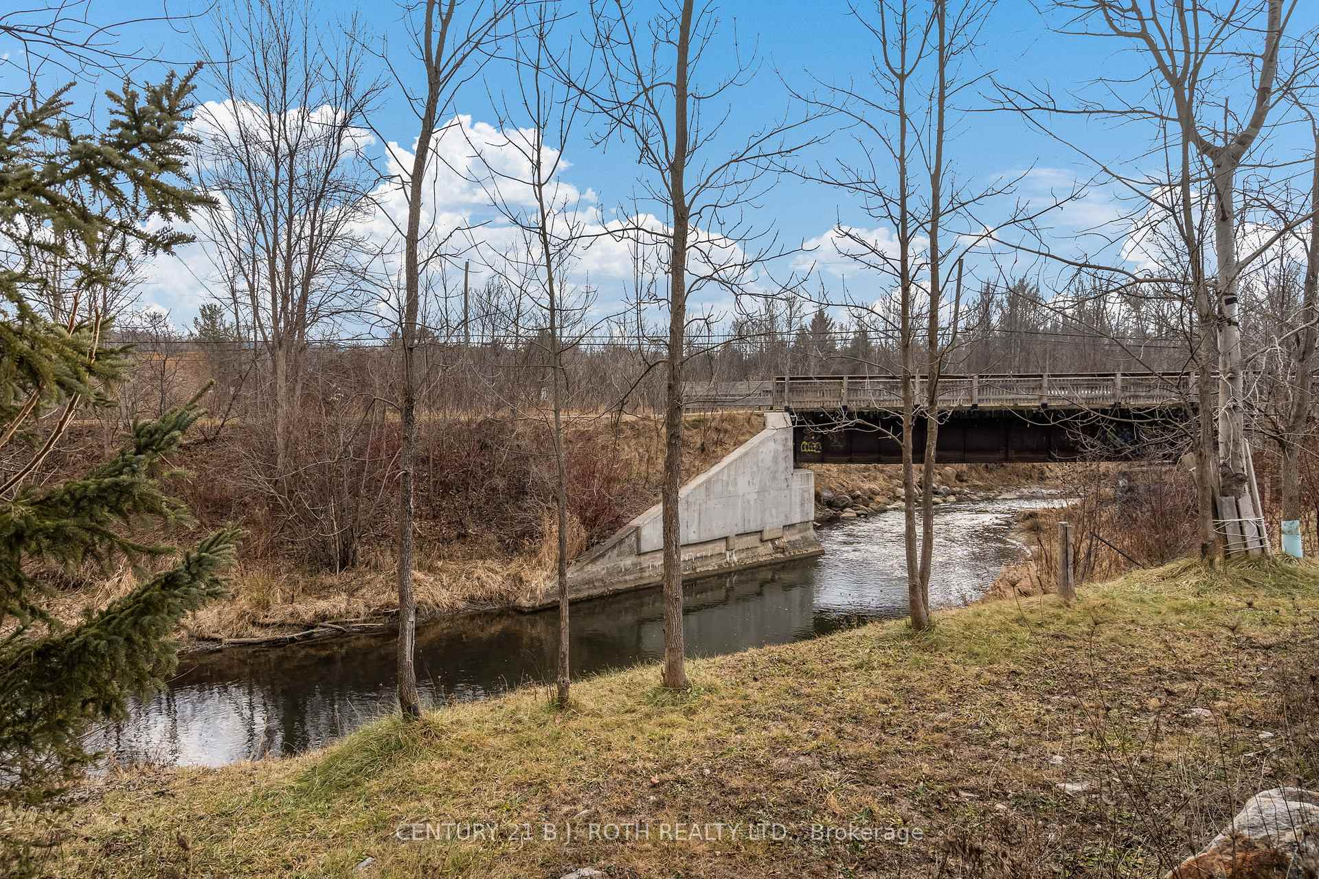 Photo 38 of 59 Vents Beach Road, Tay, Victoria Harbour — HOMEH