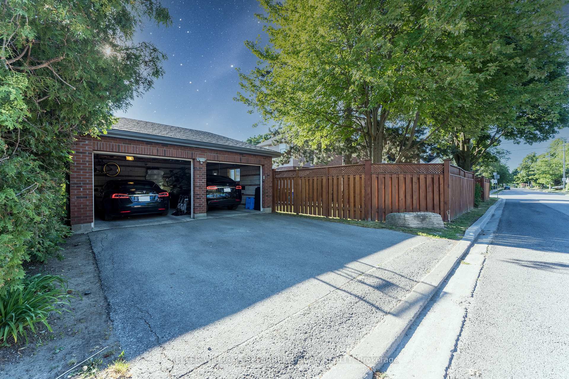 Photo 4 of 96 Glenvale Boulevard, Toronto, Leaside — HOMEH