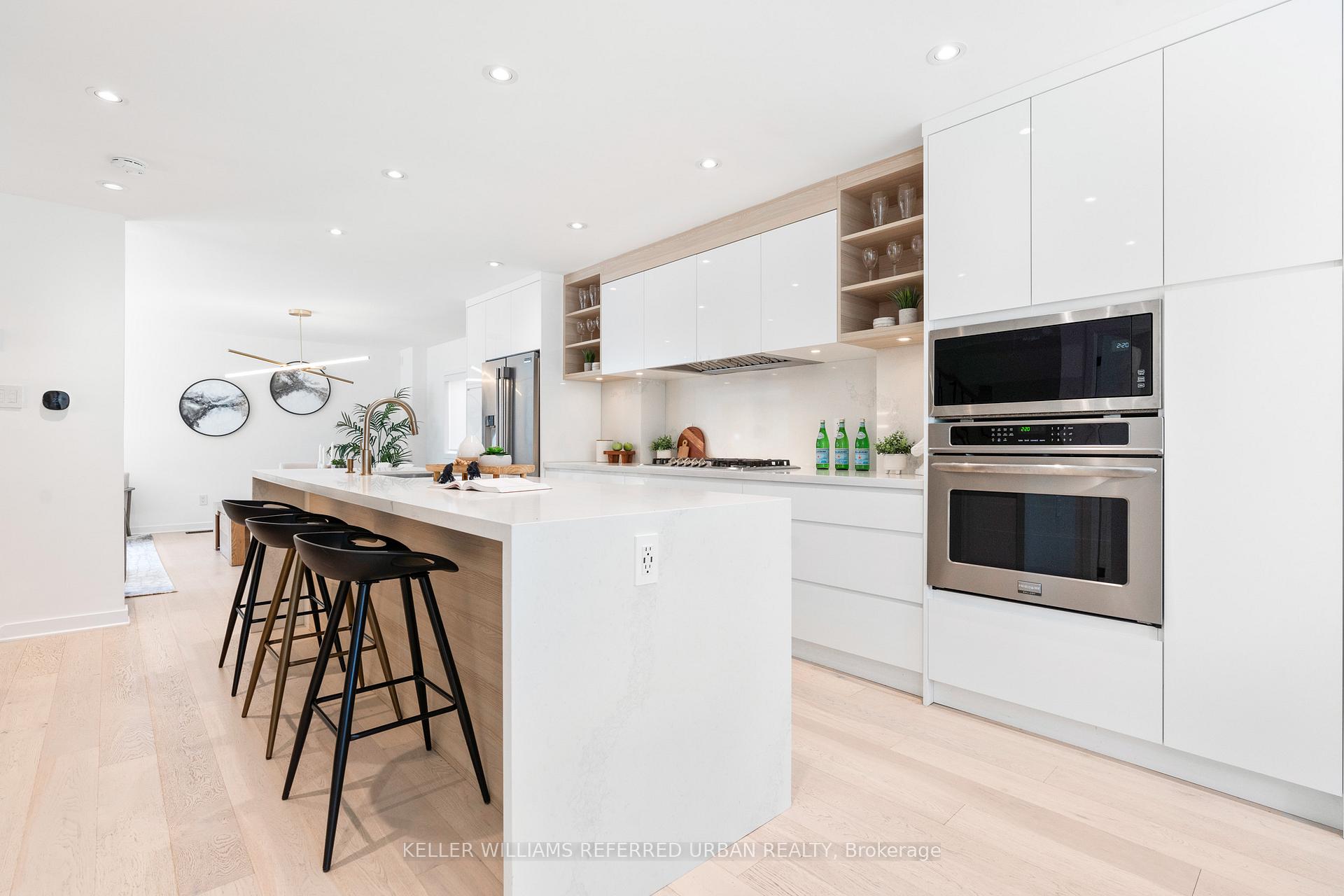 Photo 16 of 96 Glenvale Boulevard, Toronto, Leaside — HOMEH