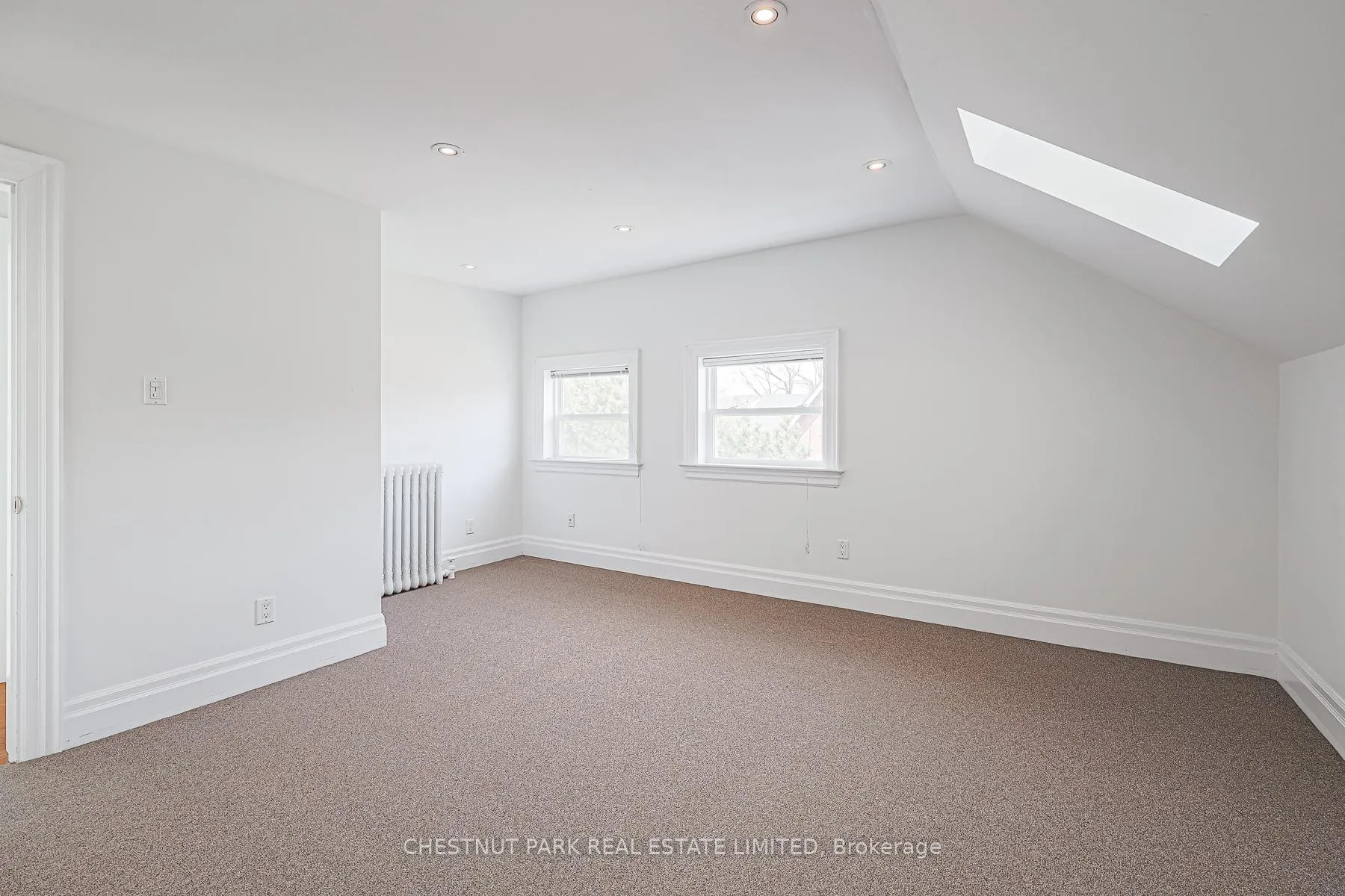 Photo 16 of Unit 4, 74 South Drive, Toronto, Rosedale-Moore Park — HOMEH