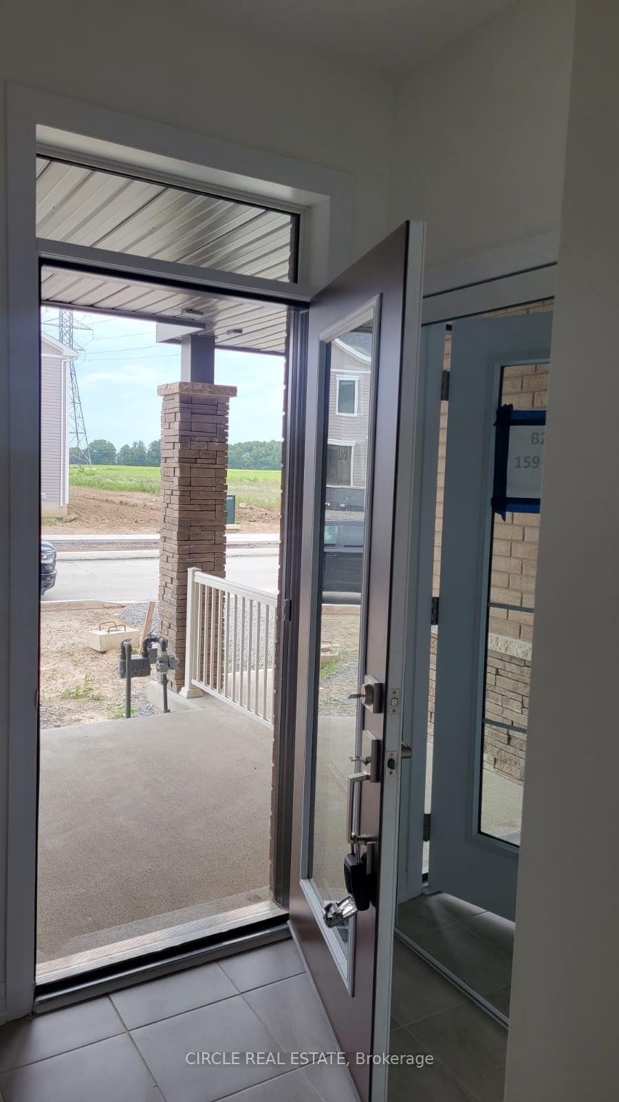 Photo 2 of 159 Brighton Lane, Thorold, Rolling Meadows — HOMEH