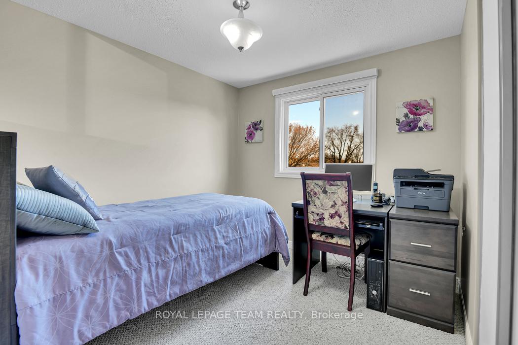 Photo 22 of 101 Dalehurst Drive, Ottawa, Tanglewood — HOMEH