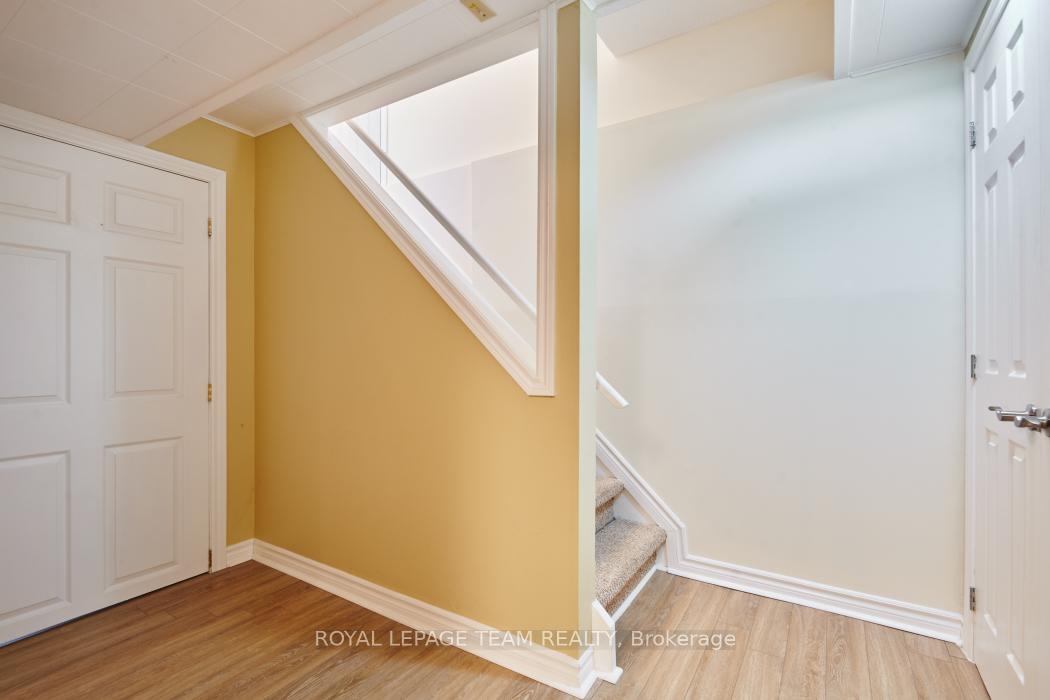 Photo 24 of 101 Dalehurst Drive, Ottawa, Tanglewood — HOMEH
