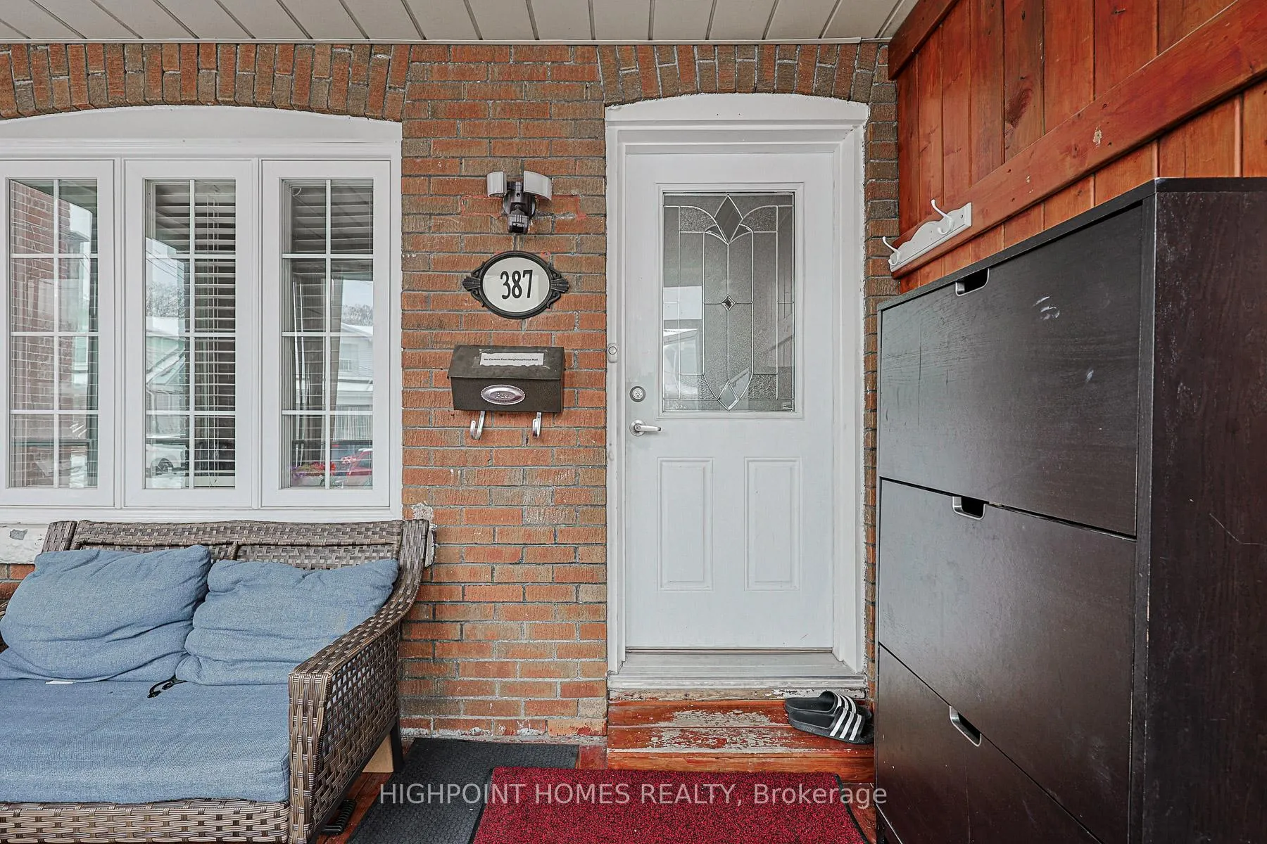 Photo 5 of 387 Sammon Avenue, Toronto, Danforth Village-East York — HOMEH