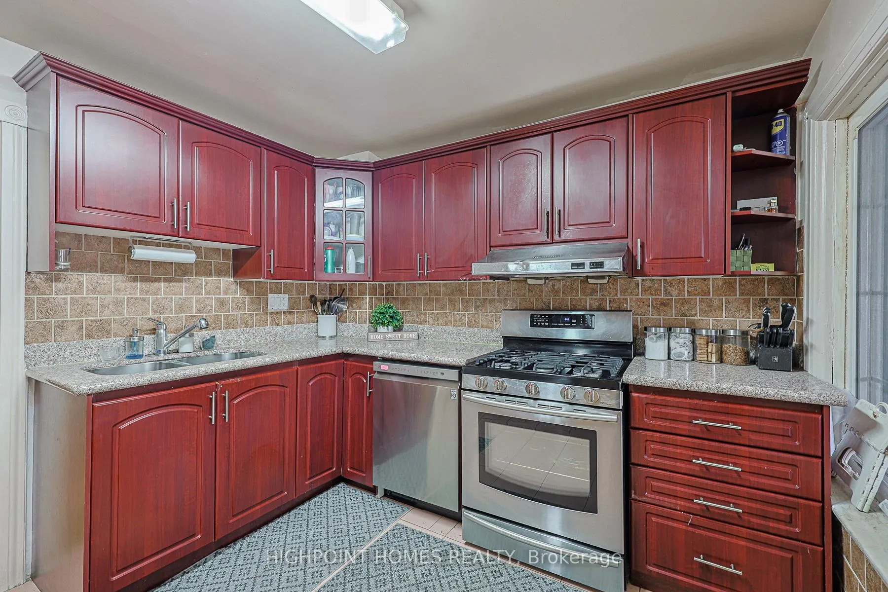 Photo 15 of 387 Sammon Avenue, Toronto, Danforth Village-East York — HOMEH
