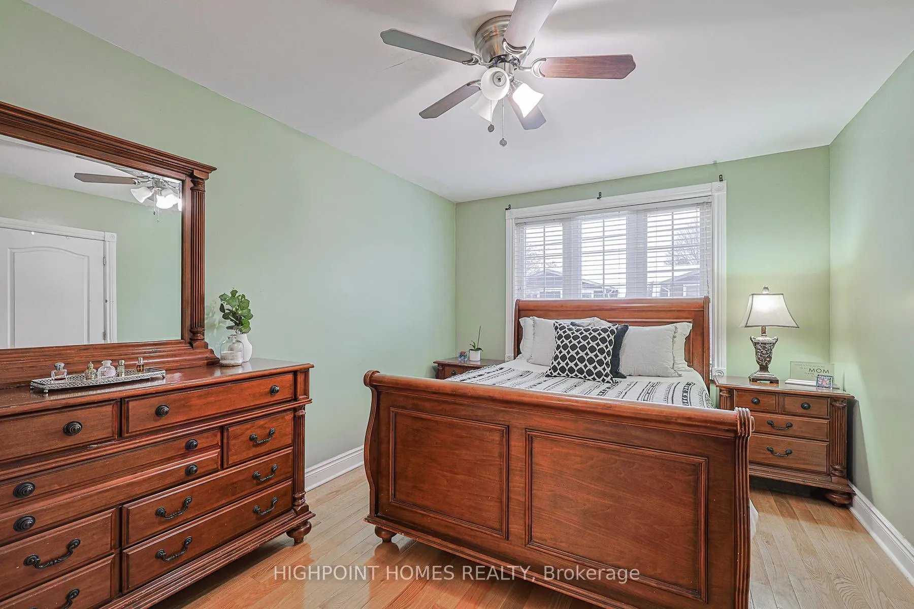 Photo 20 of 387 Sammon Avenue, Toronto, Danforth Village-East York — HOMEH