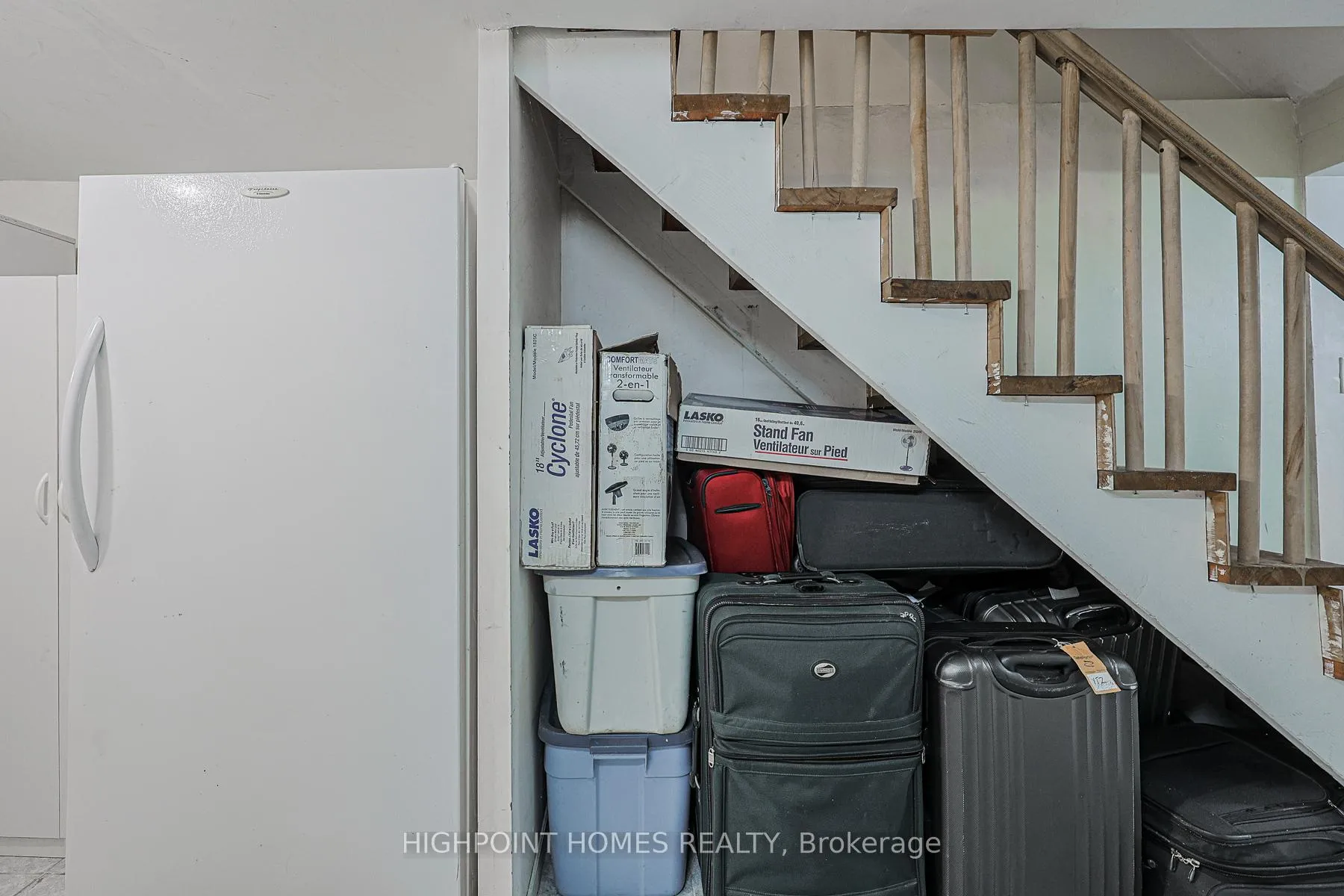 Photo 34 of 387 Sammon Avenue, Toronto, Danforth Village-East York — HOMEH