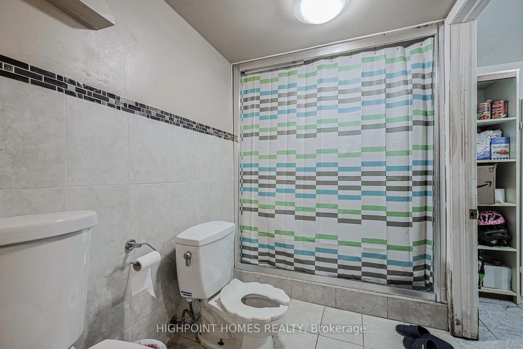 Photo 37 of 387 Sammon Avenue, Toronto, Danforth Village-East York — HOMEH