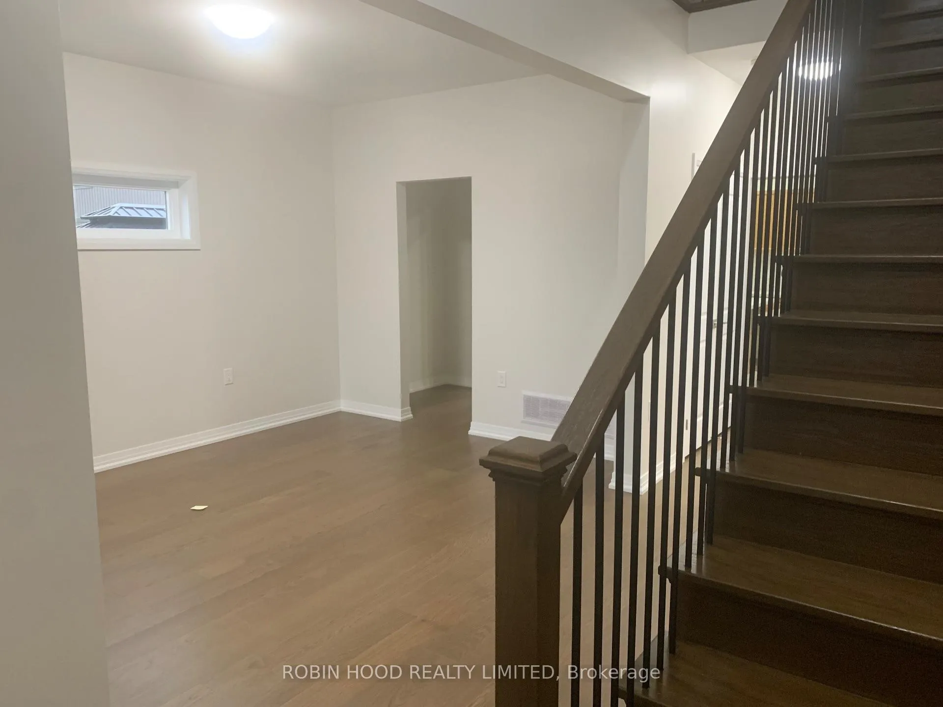 Photo 5 of 8 Barker Parkway, Thorold, Rolling Meadows — HOMEH