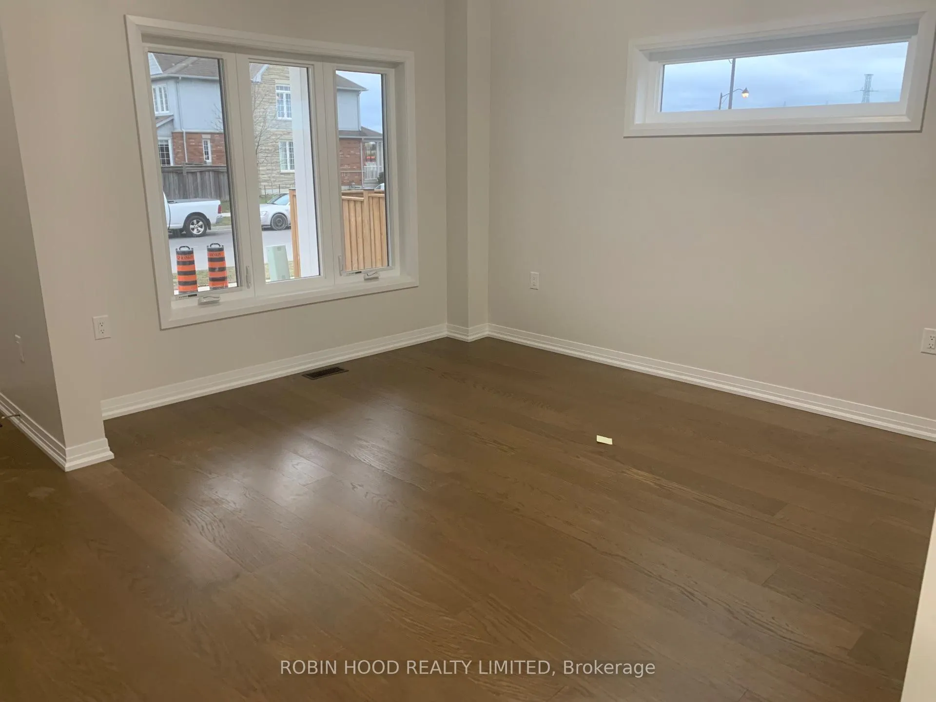 Photo 6 of 8 Barker Parkway, Thorold, Rolling Meadows — HOMEH