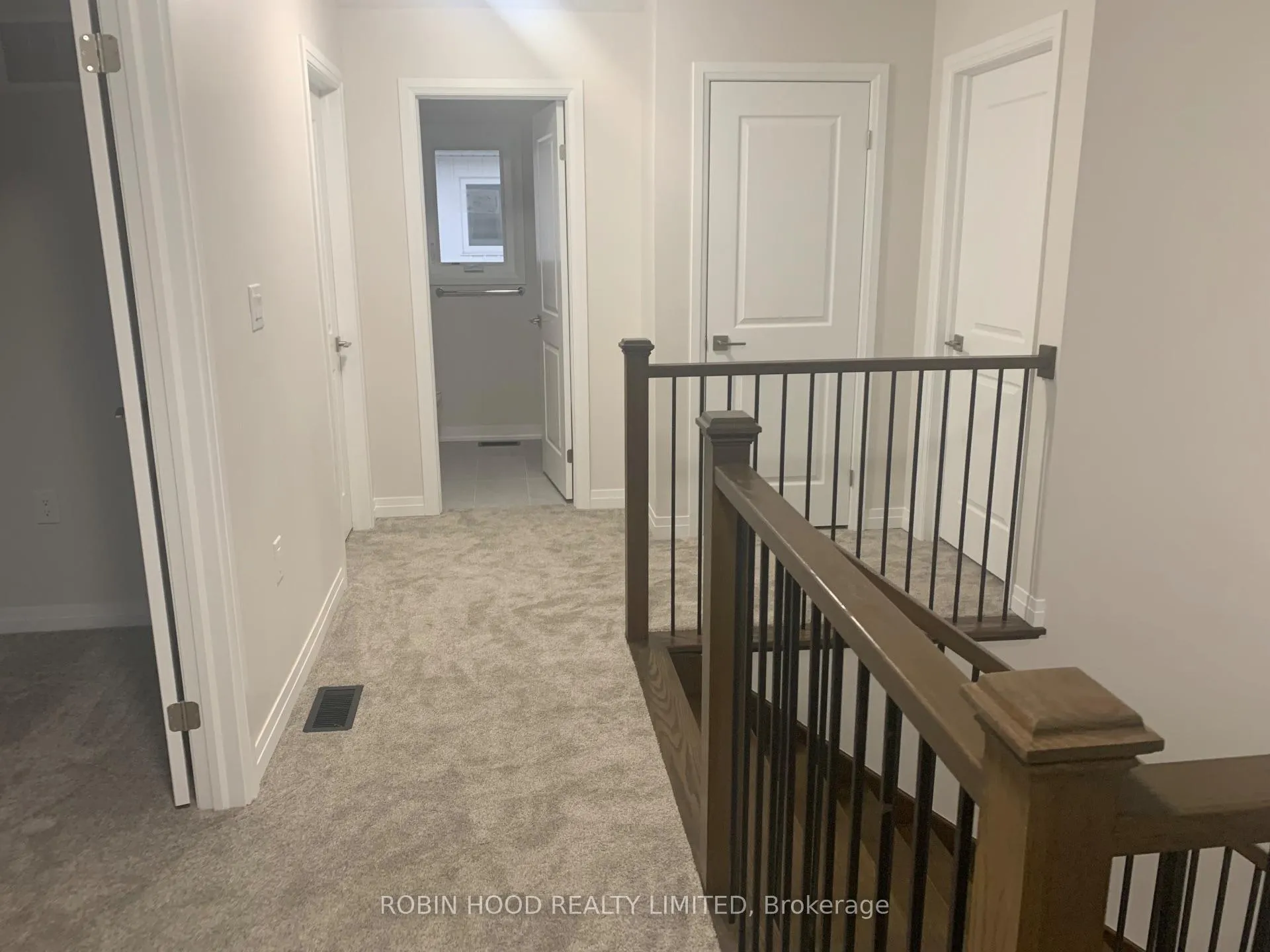 Photo 12 of 8 Barker Parkway, Thorold, Rolling Meadows — HOMEH