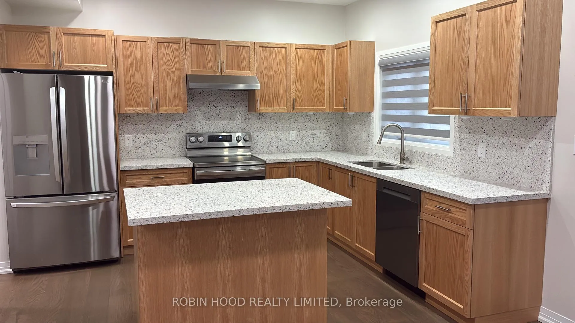Photo 20 of 8 Barker Parkway, Thorold, Rolling Meadows — HOMEH