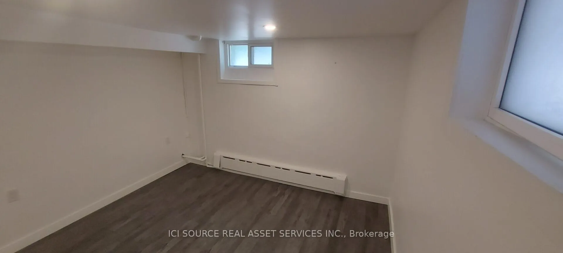 Photo 11 of Unit Lower 1, 74 Burnaby Boulevard, Toronto, Lawrence Park South — HOMEH