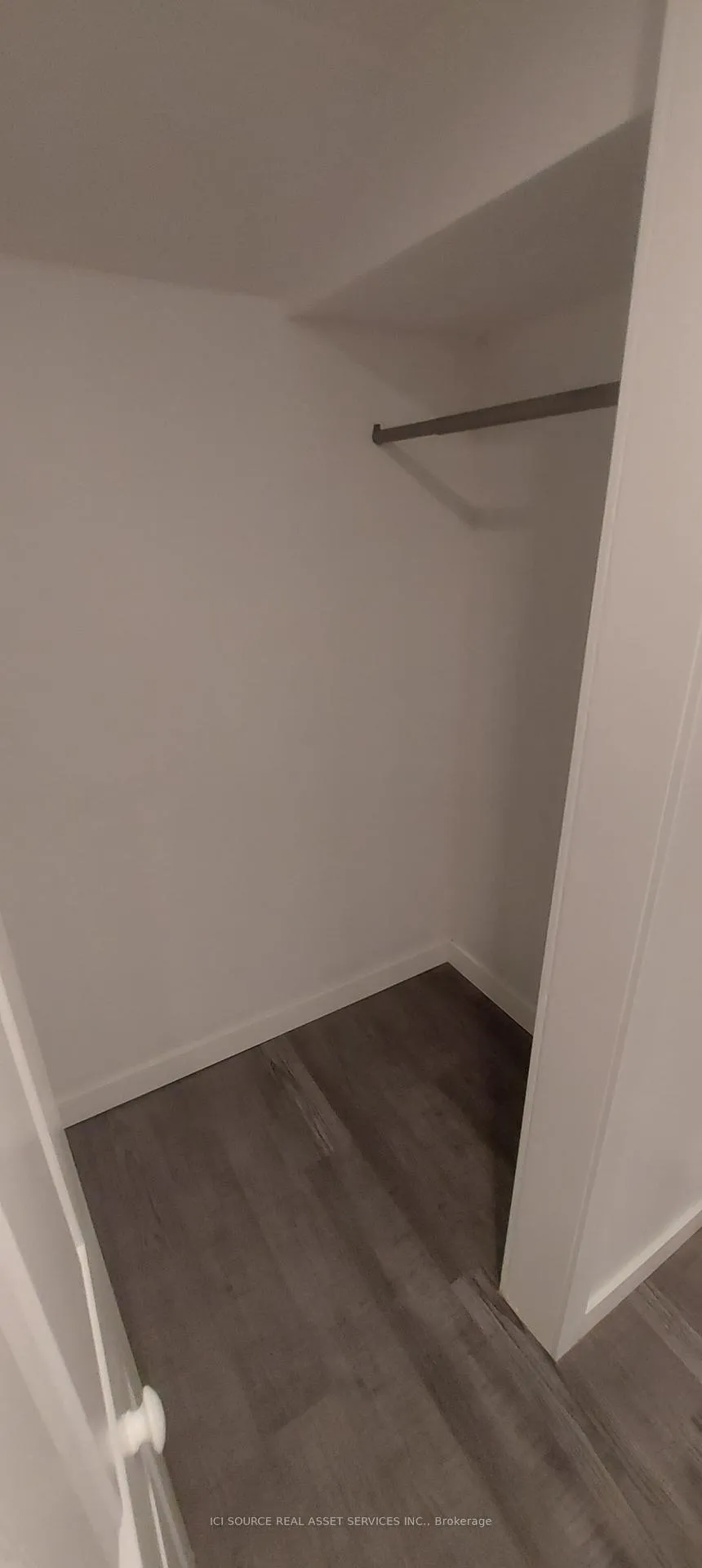 Photo 14 of Unit Lower 1, 74 Burnaby Boulevard, Toronto, Lawrence Park South — HOMEH