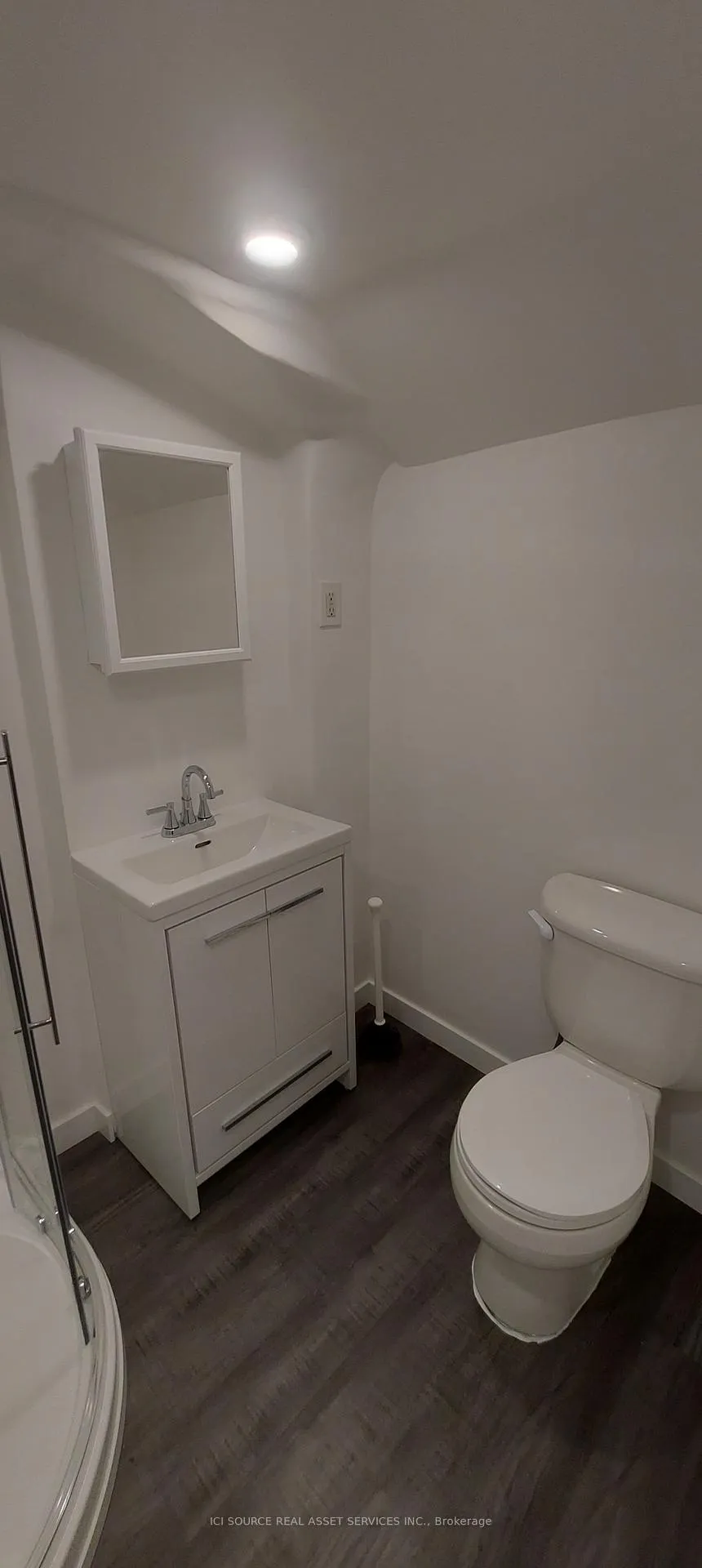 Photo 18 of Unit Lower 1, 74 Burnaby Boulevard, Toronto, Lawrence Park South — HOMEH