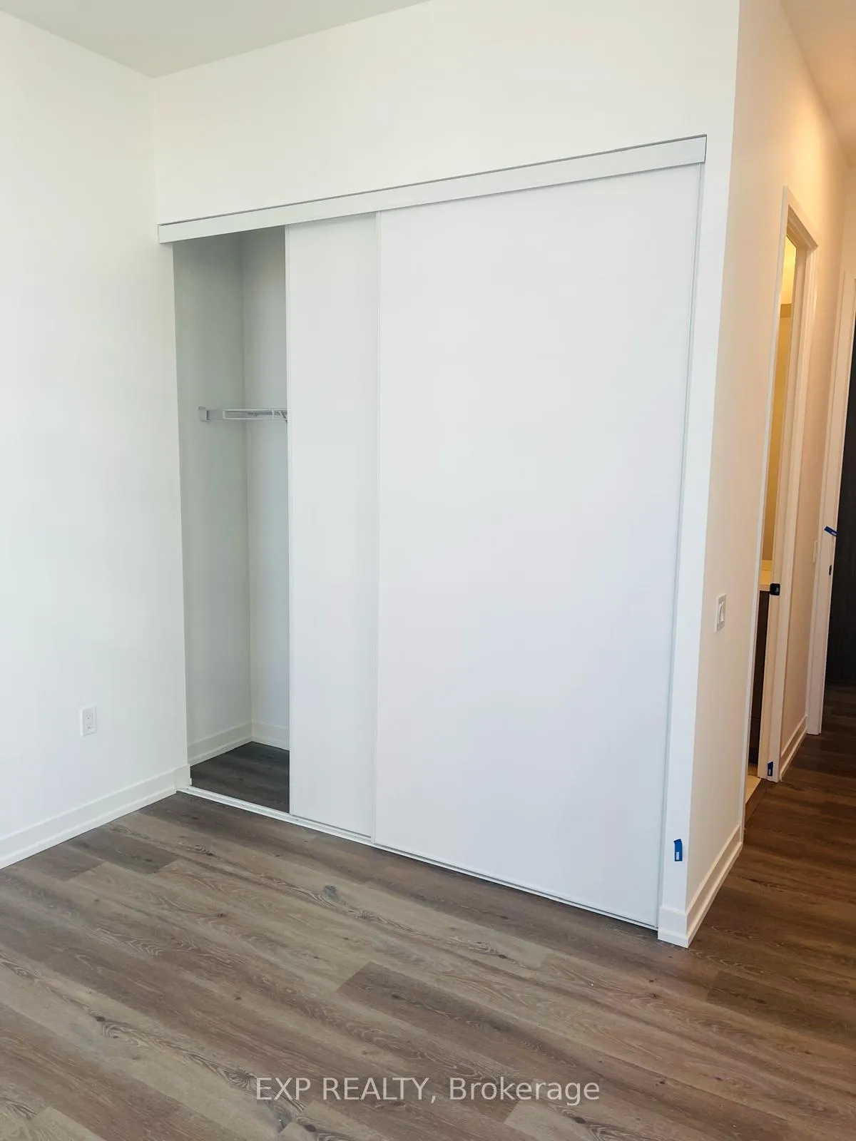 Photo 10 of Unit PH2, 28 Interchange Way, Vaughan, Vaughan Corporate Centre — HOMEH