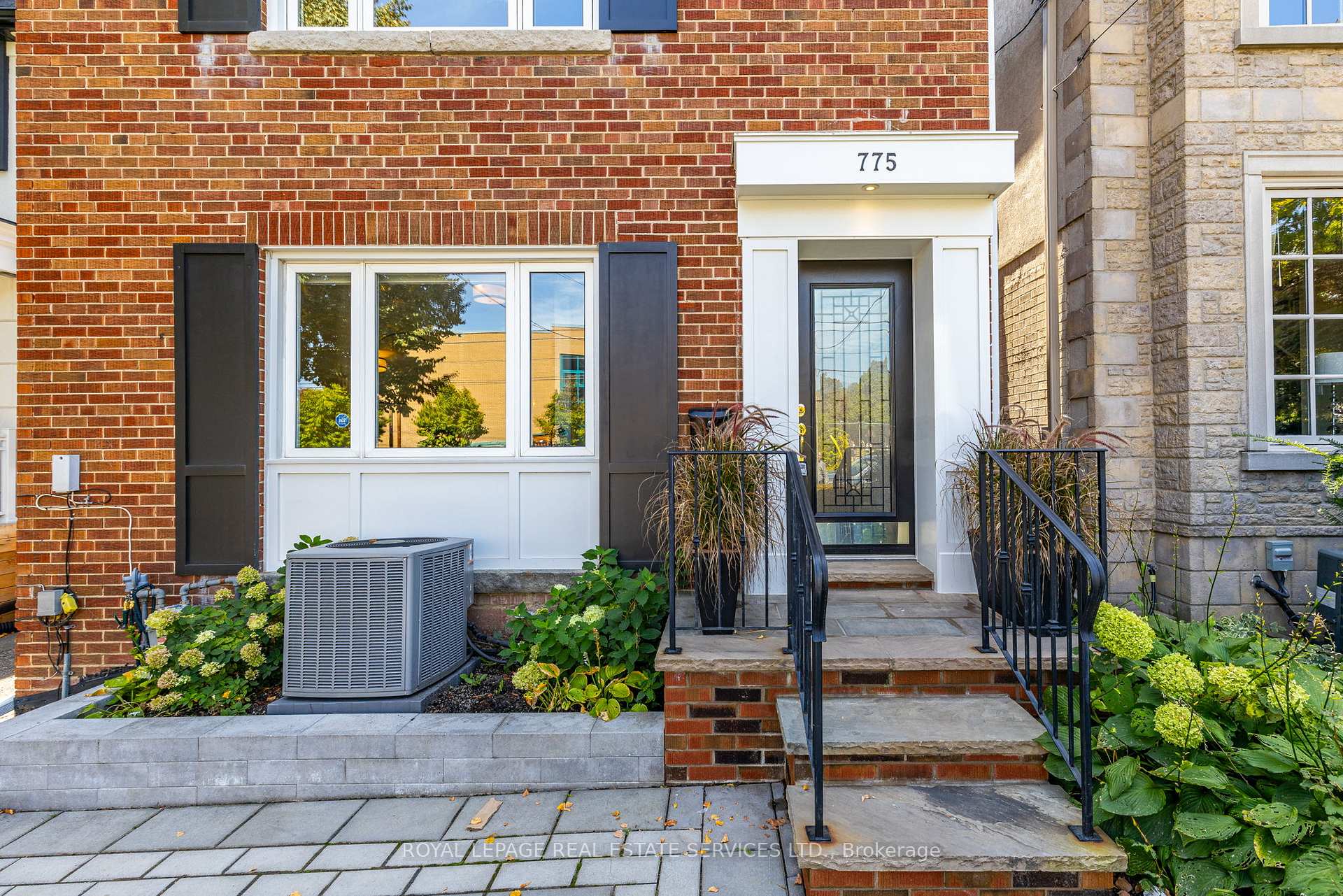 Photo 4 of 775 Millwood Road, Toronto, Leaside — HOMEH