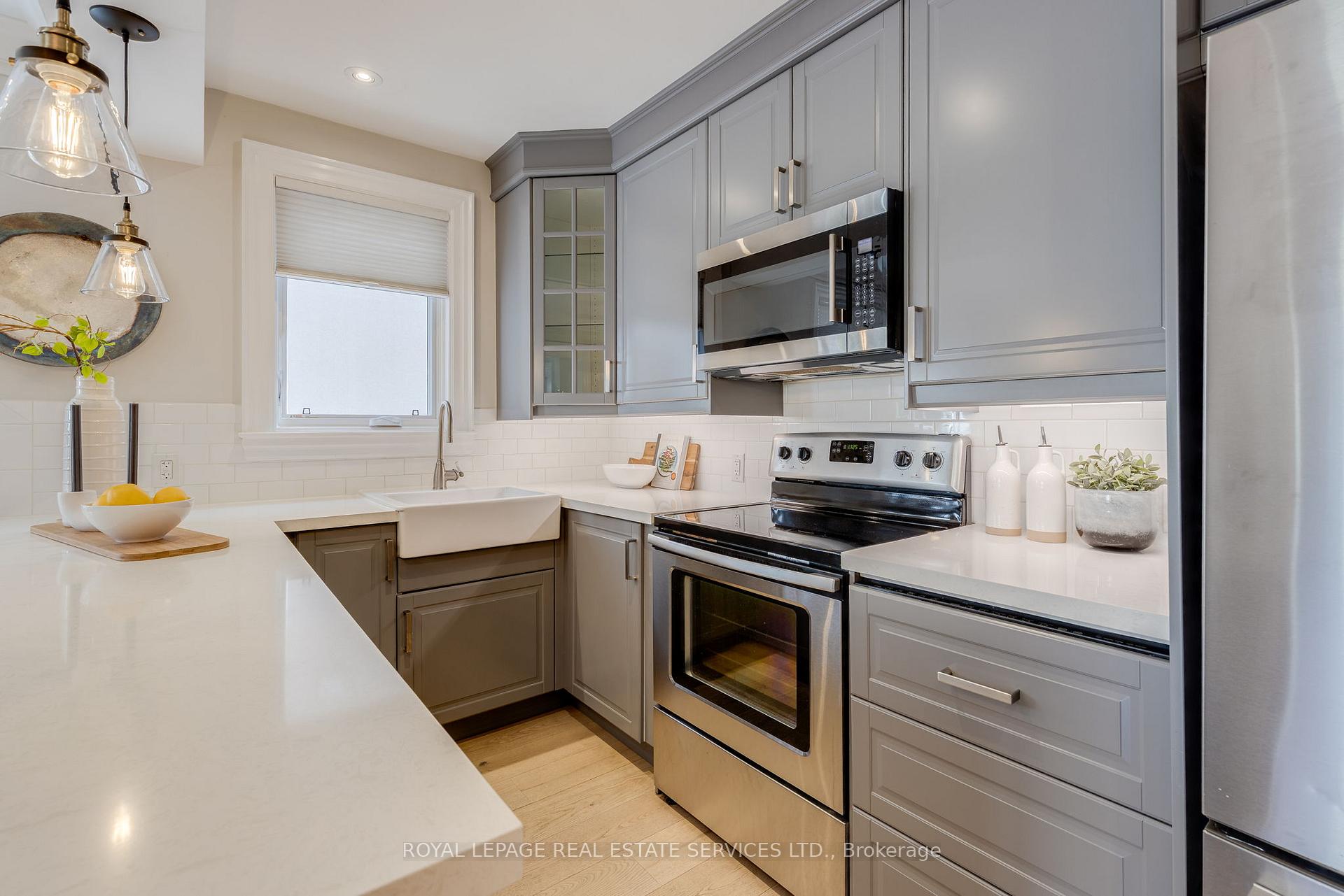 Photo 14 of 775 Millwood Road, Toronto, Leaside — HOMEH