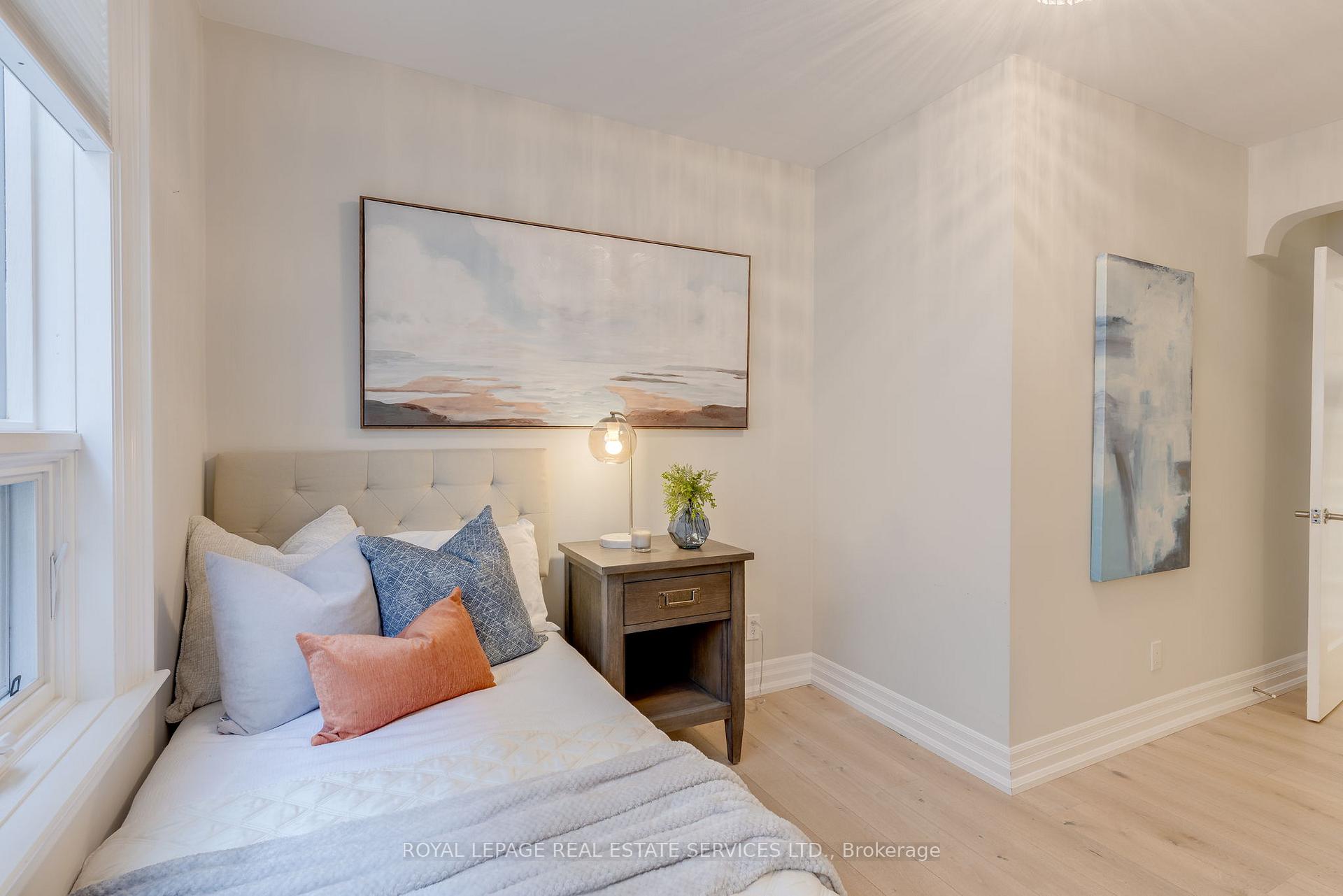 Photo 17 of 775 Millwood Road, Toronto, Leaside — HOMEH
