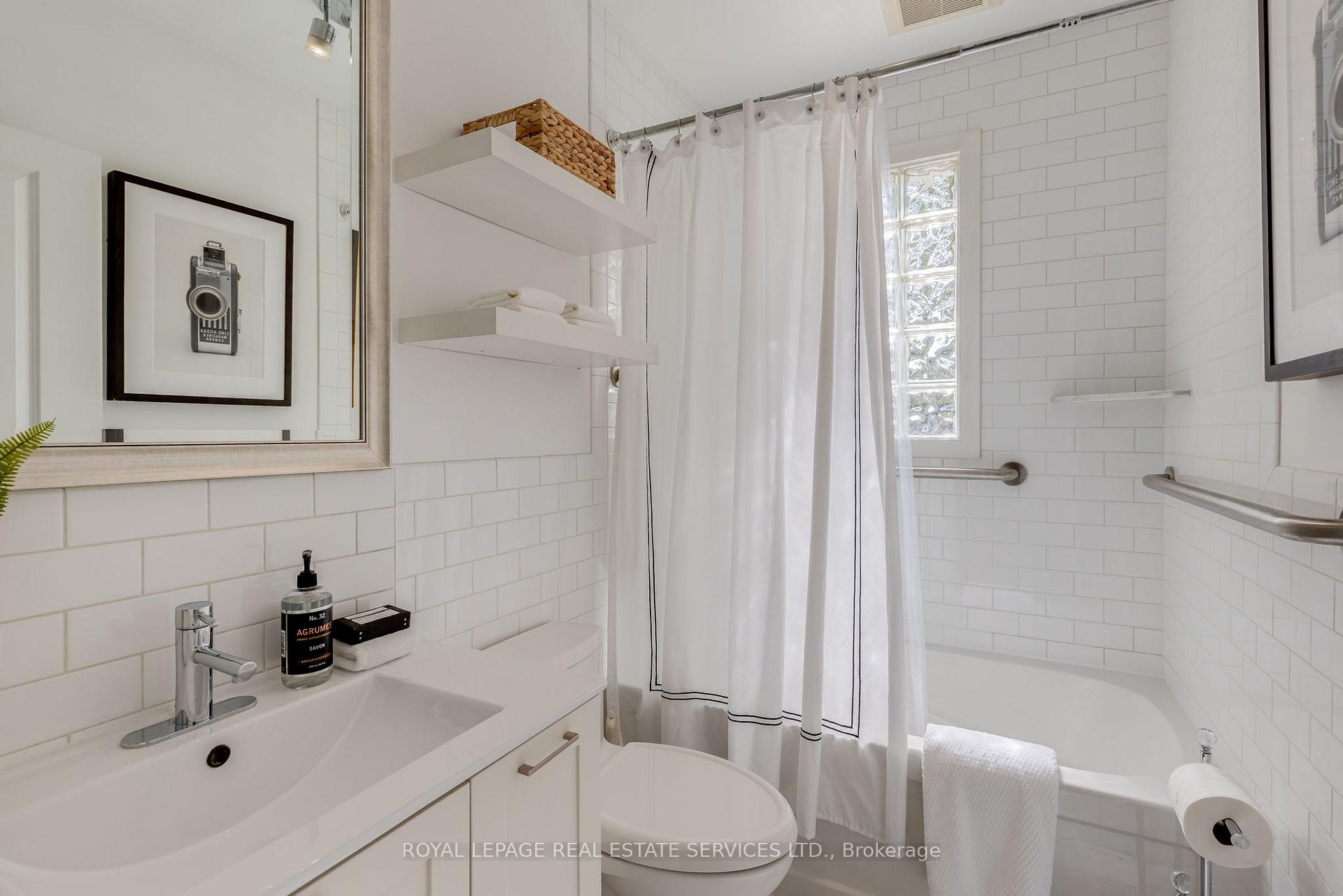 Photo 22 of 775 Millwood Road, Toronto, Leaside — HOMEH