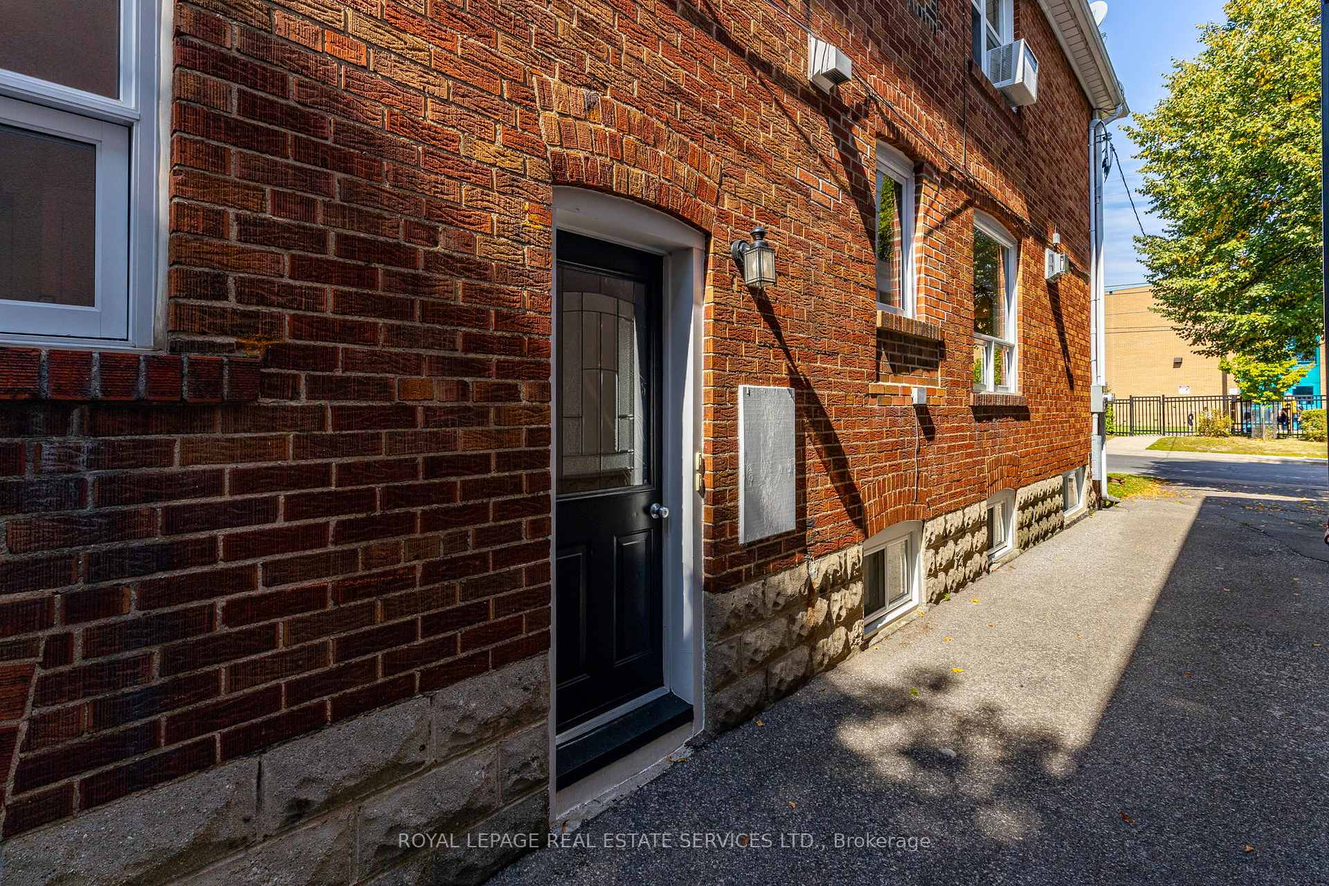 Photo 49 of 775 Millwood Road, Toronto, Leaside — HOMEH