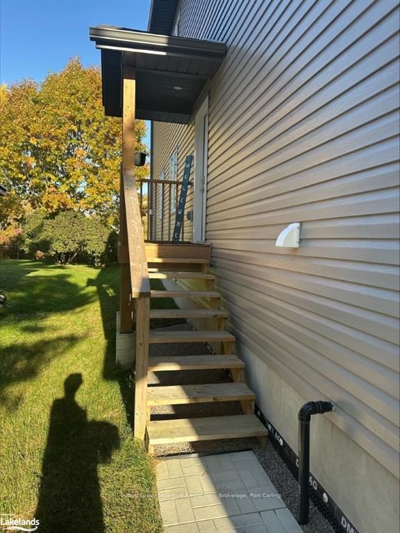 Photo 2 of 37 Ash Street, Tay, Waubaushene — HOMEH